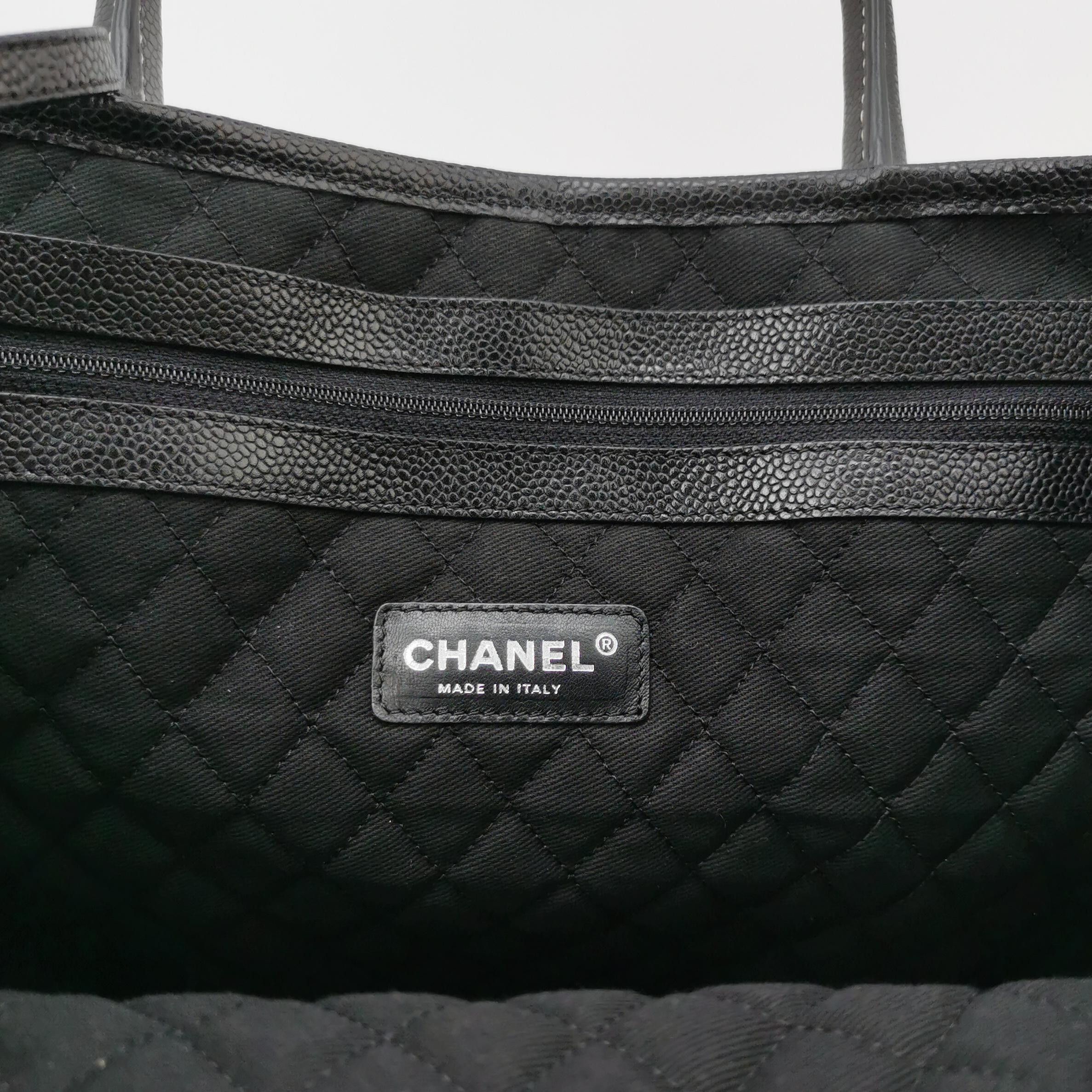 Chanel Chanel Women os Tote Bags Size ONE SIZE - 8 Thumbnail
