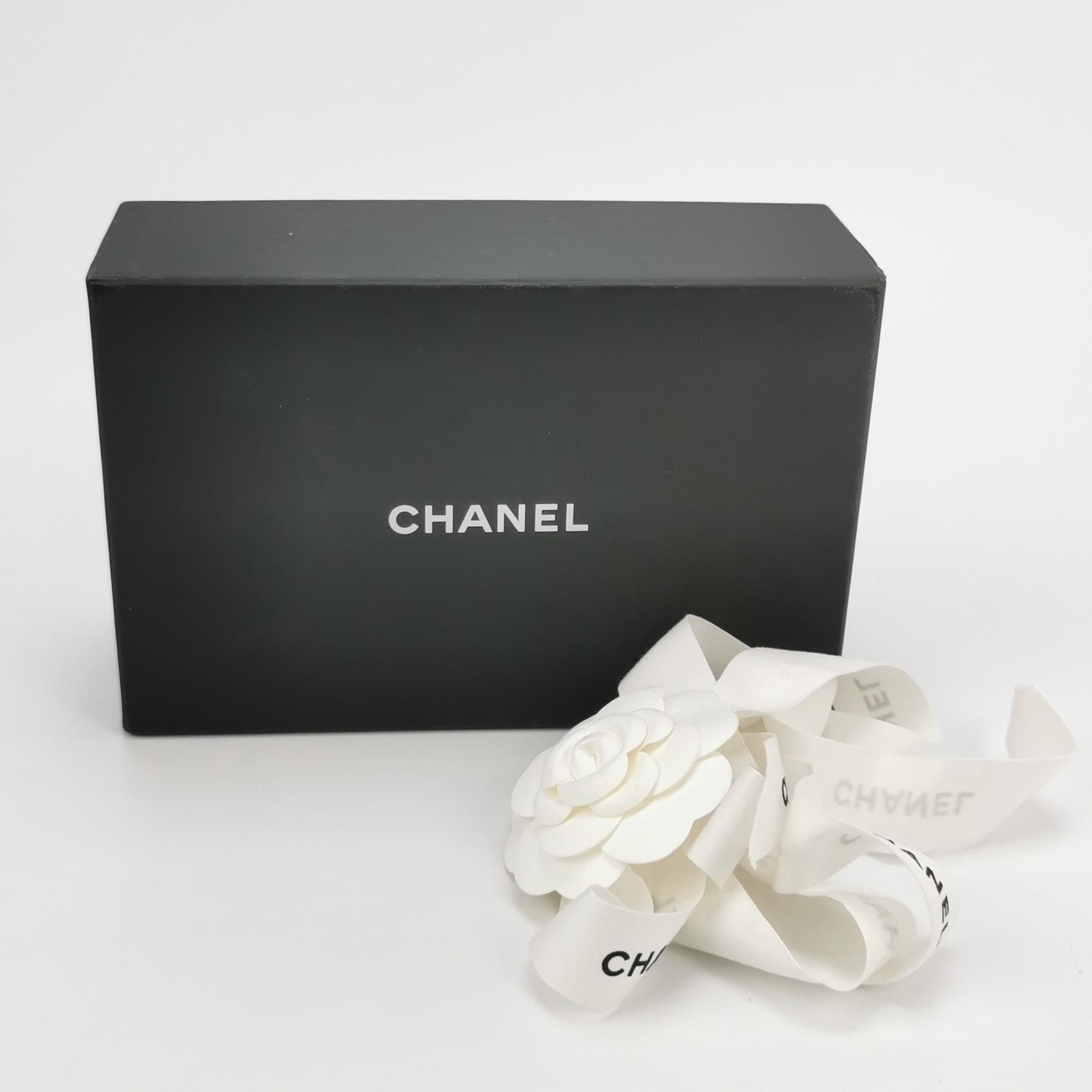 Chanel Chanel Women os Shoulder Bags Size ONE SIZE - 10 Thumbnail