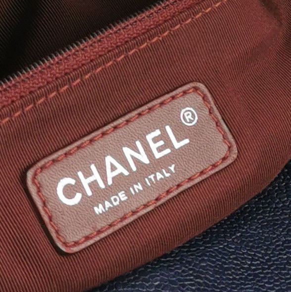 Chanel Chanel Women os Shoulder Bags Size ONE SIZE - 8 Thumbnail