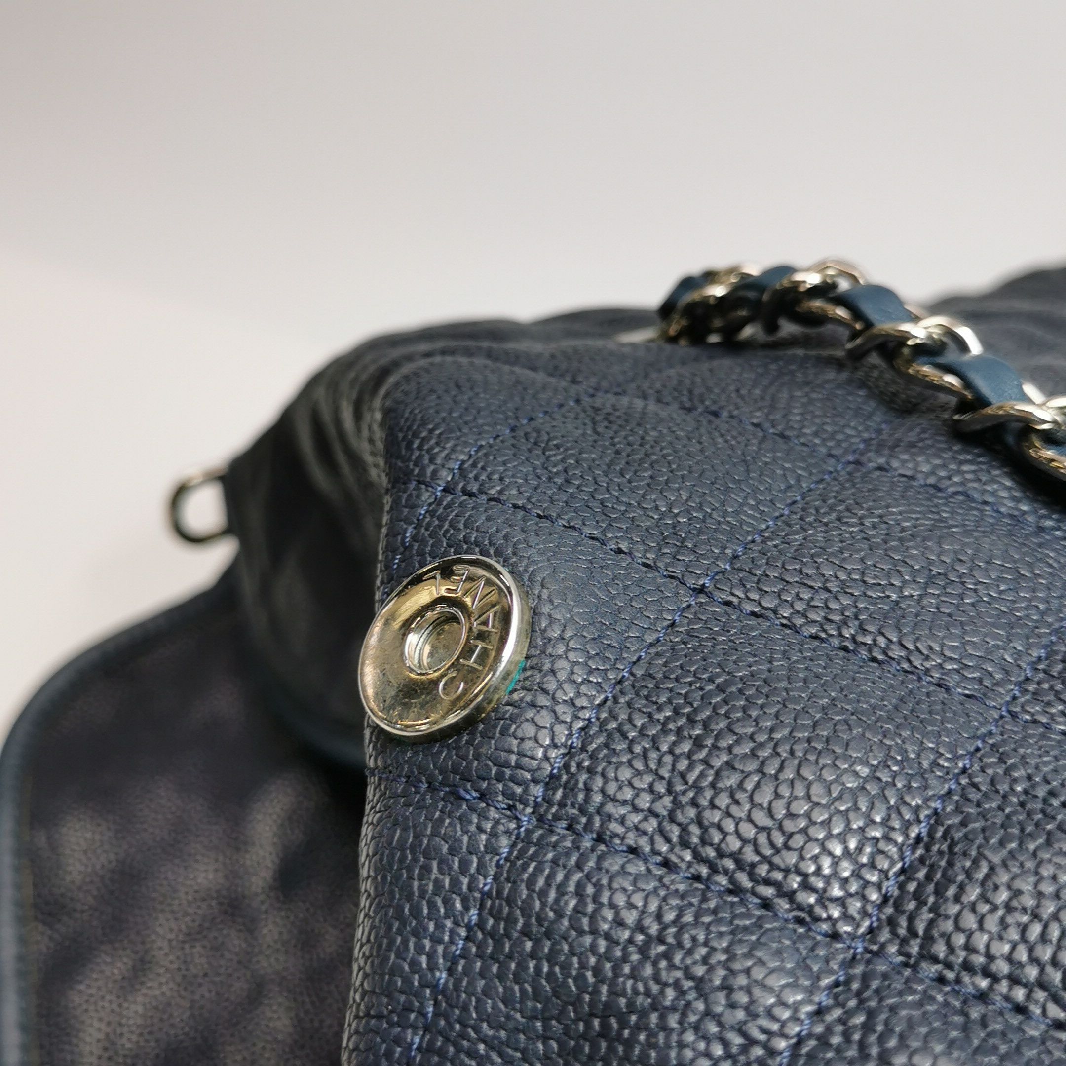 Chanel Chanel Women os Shoulder Bags Size ONE SIZE - 19 Thumbnail
