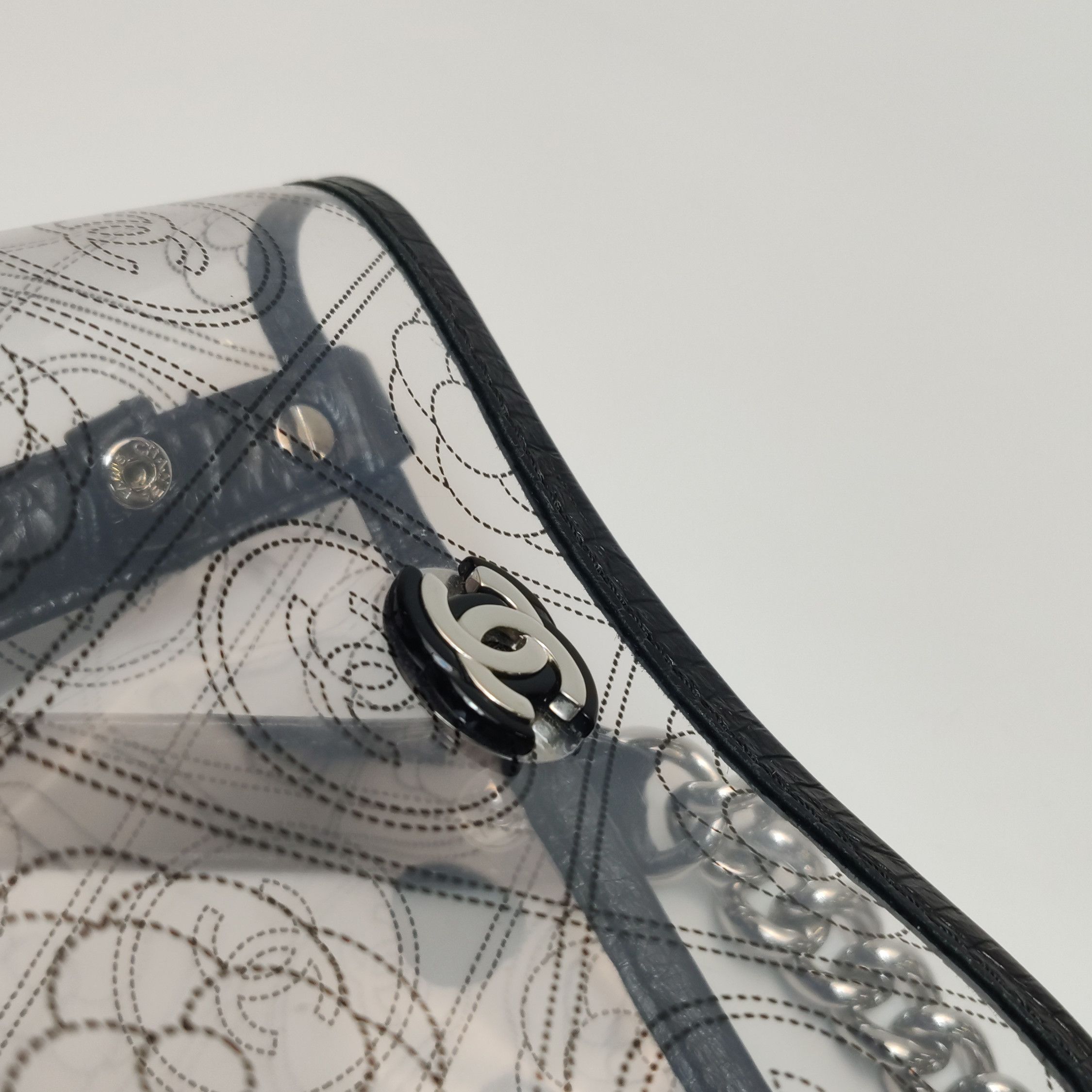 Chanel Chanel Women os Crossbody Bags Size ONE SIZE - 13 Thumbnail