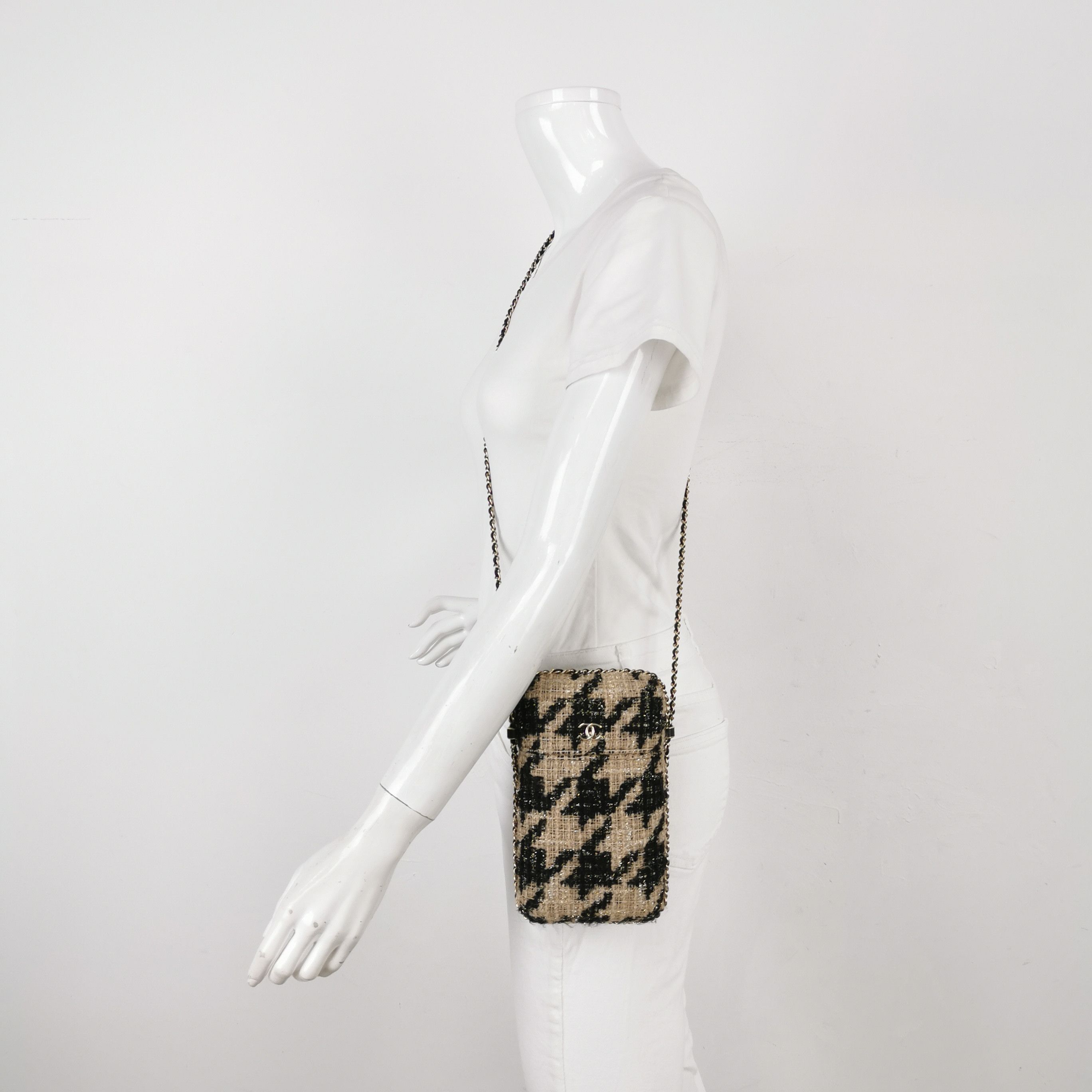 Chanel Chanel Women os Shoulder Bags Size ONE SIZE - 2 Thumbnail