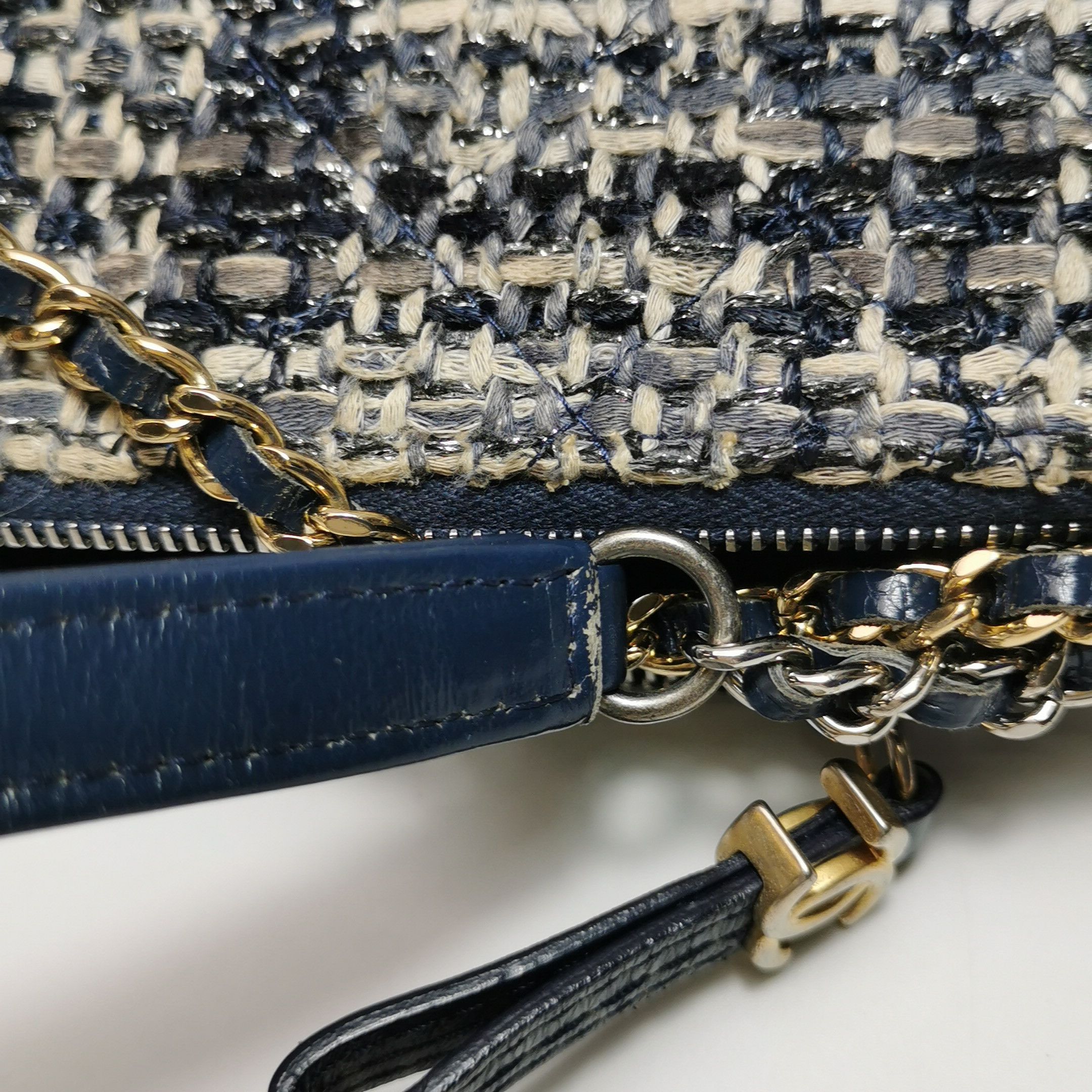 Chanel Chanel Women os Crossbody Bags Size ONE SIZE - 12 Thumbnail