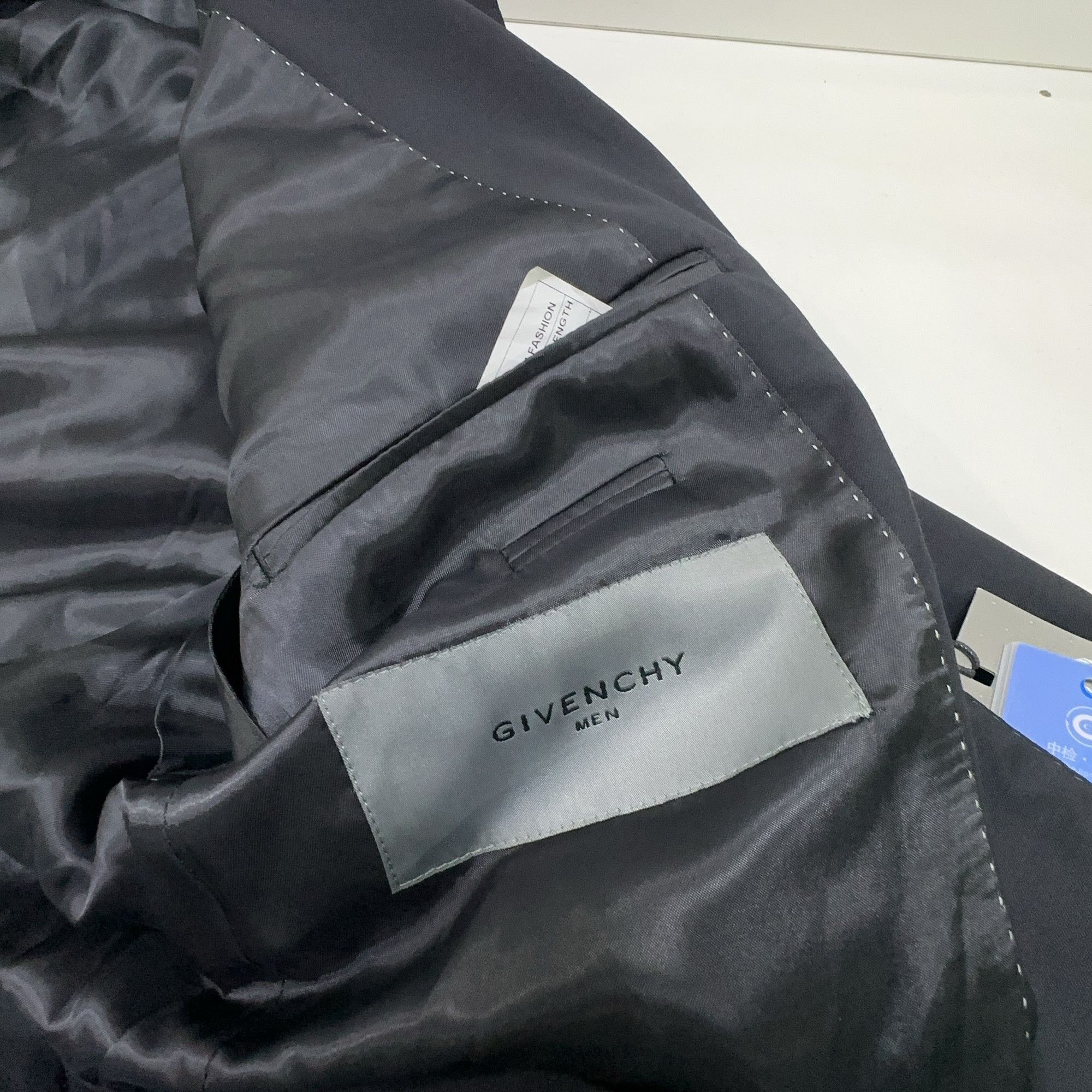 Givenchy Givenchy Wool Blazer Size 40R Size 40R - 4 Thumbnail