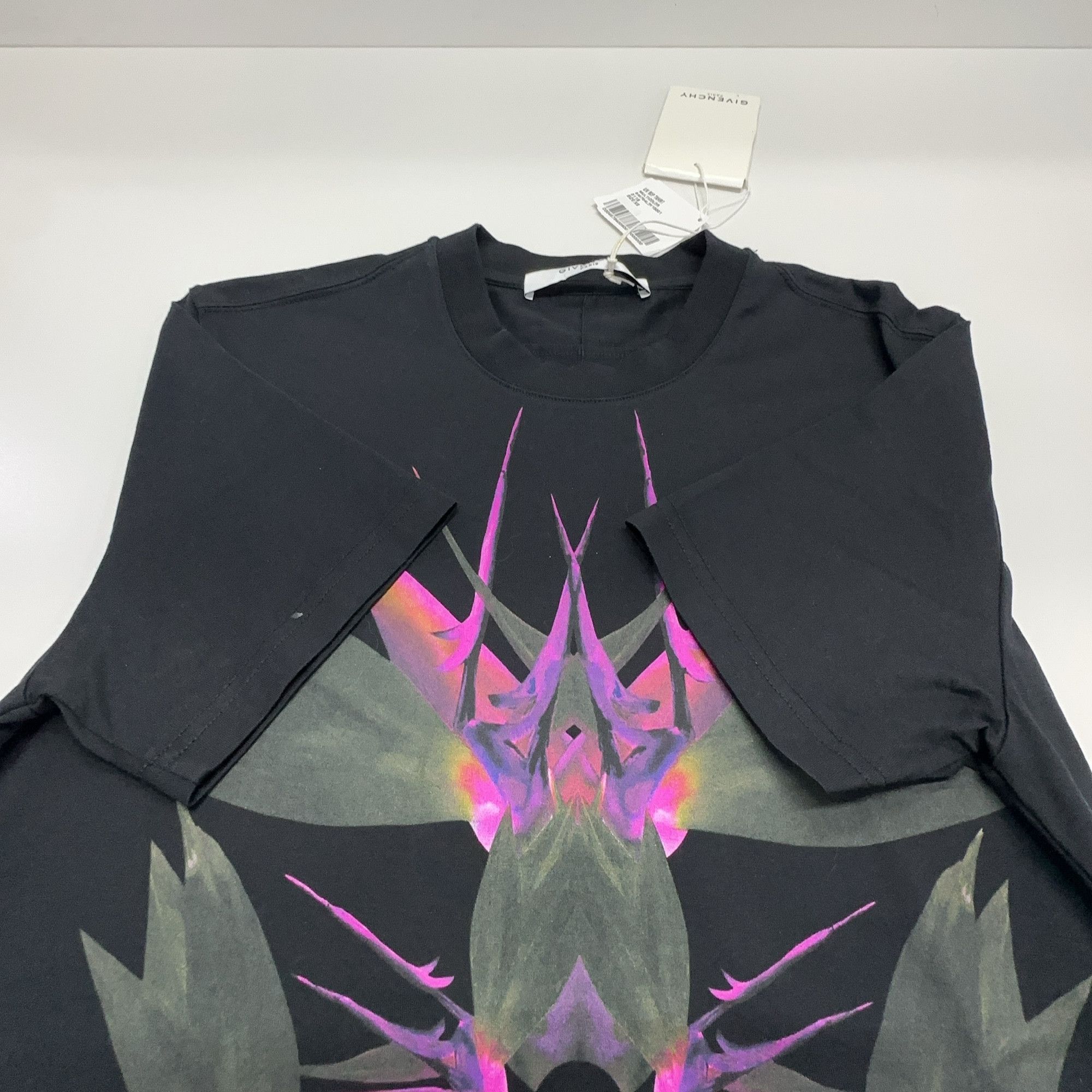 Givenchy Givenchy Bird of Paradise Graphic T-Shirt Size XS Size US XS / EU 42 / 0 - 6 Thumbnail