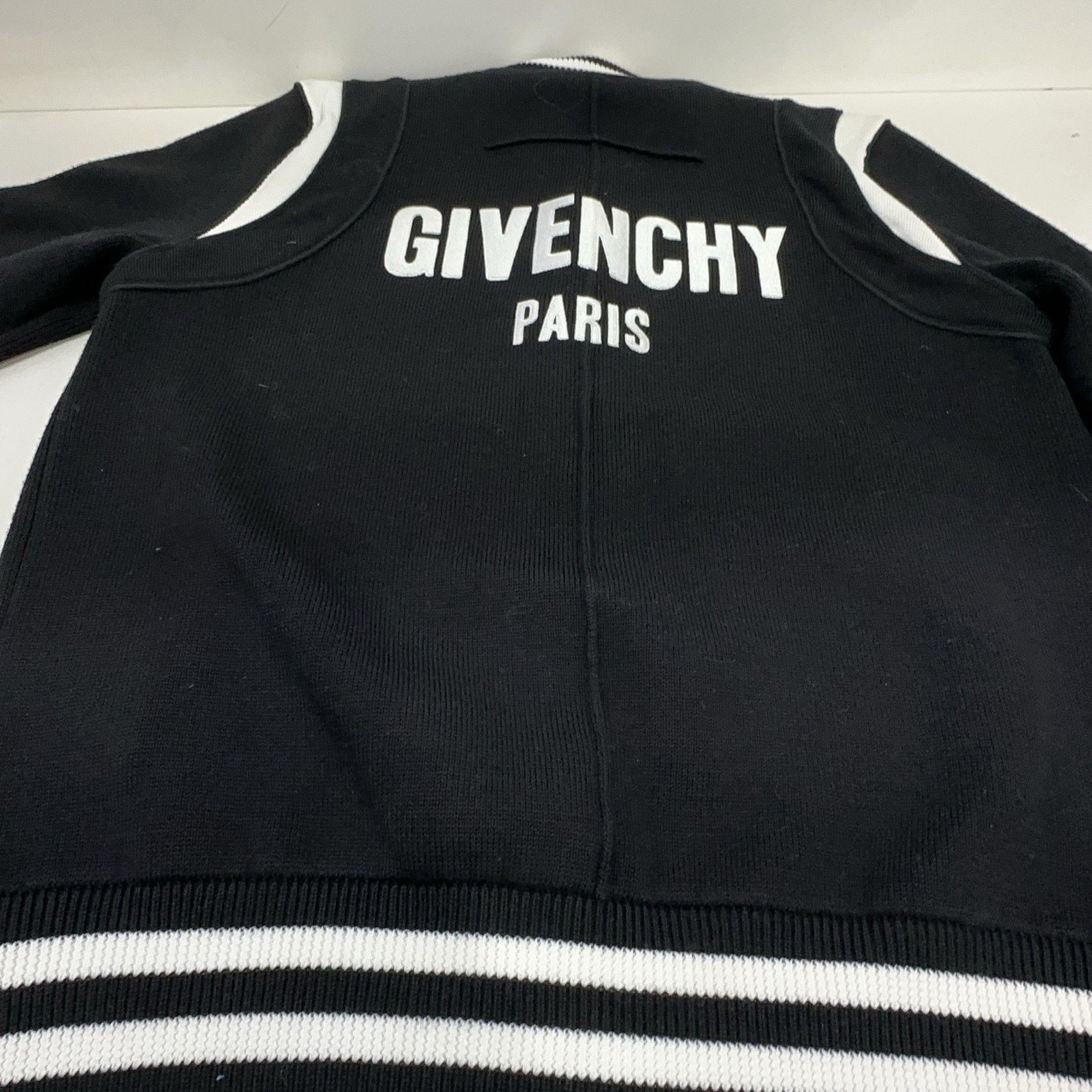 Givenchy Givenchy Logo Knit Varsity Jacket Size M Size US M / EU 48-50 / 2 - 9 Thumbnail