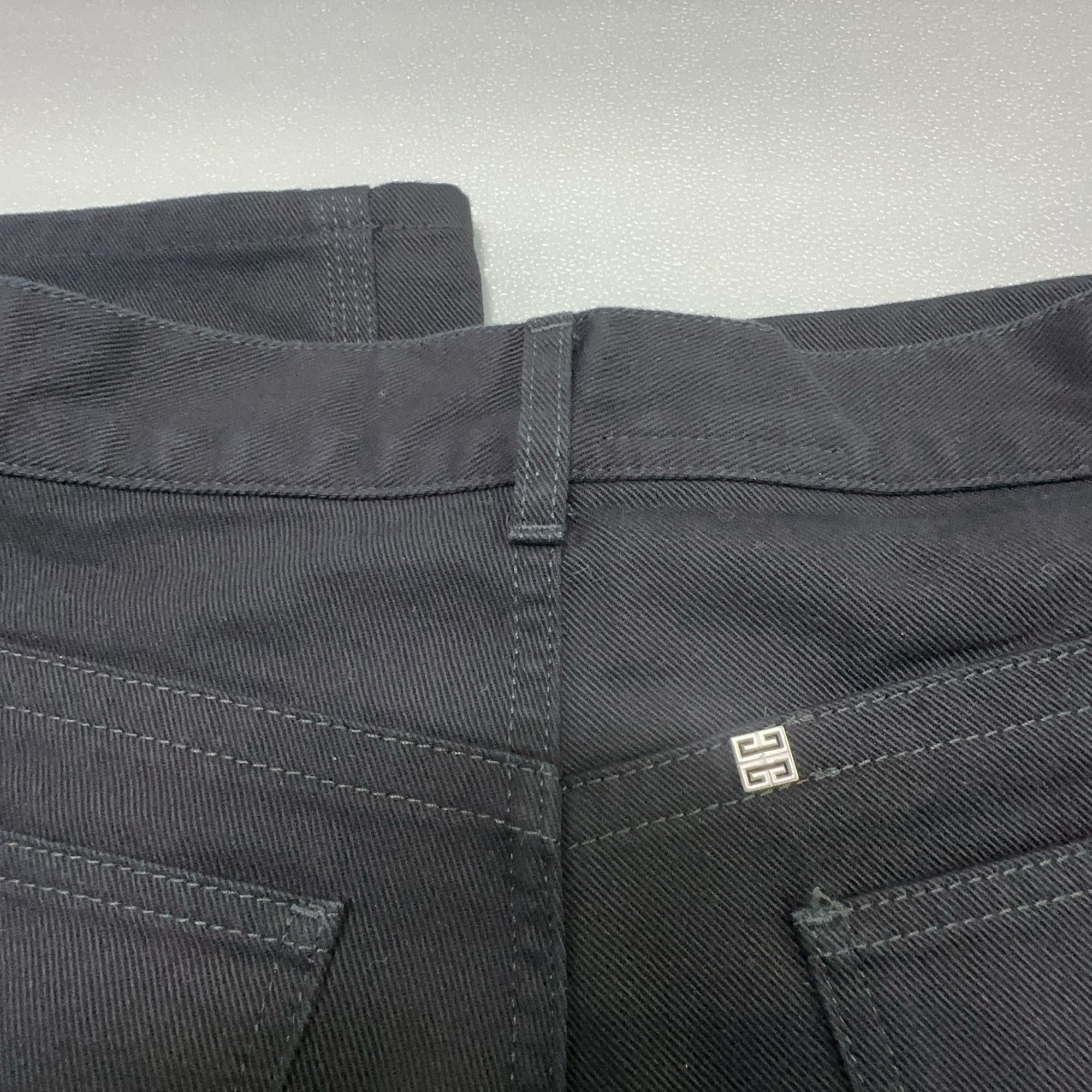 Givenchy Givenchy Zipper Detail Denim Jeans Size 28 Size US 28 / EU 44 - 8 Thumbnail
