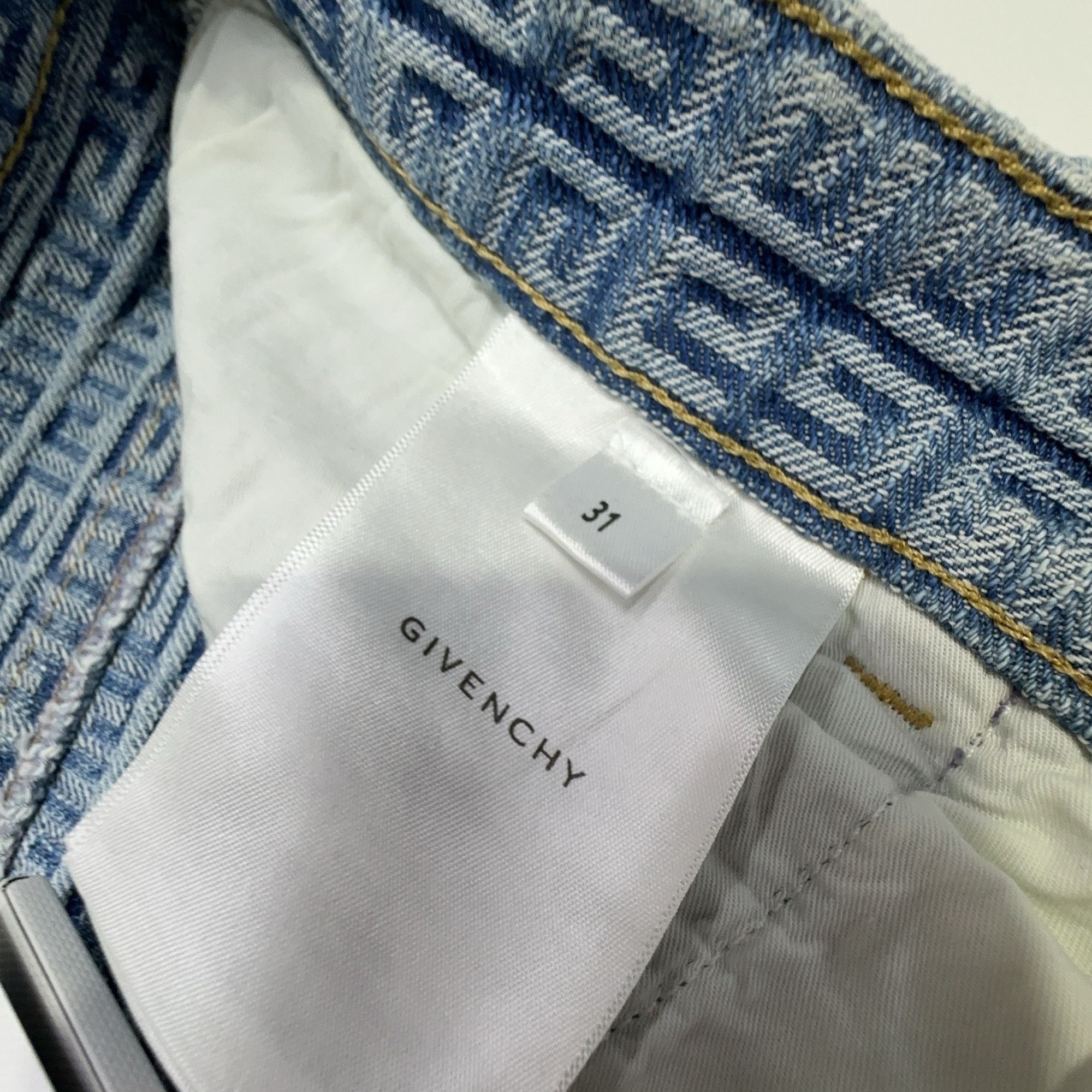 Givenchy Givenchy Monogram Denim Shorts Size 31 Size US 31 - 4 Thumbnail
