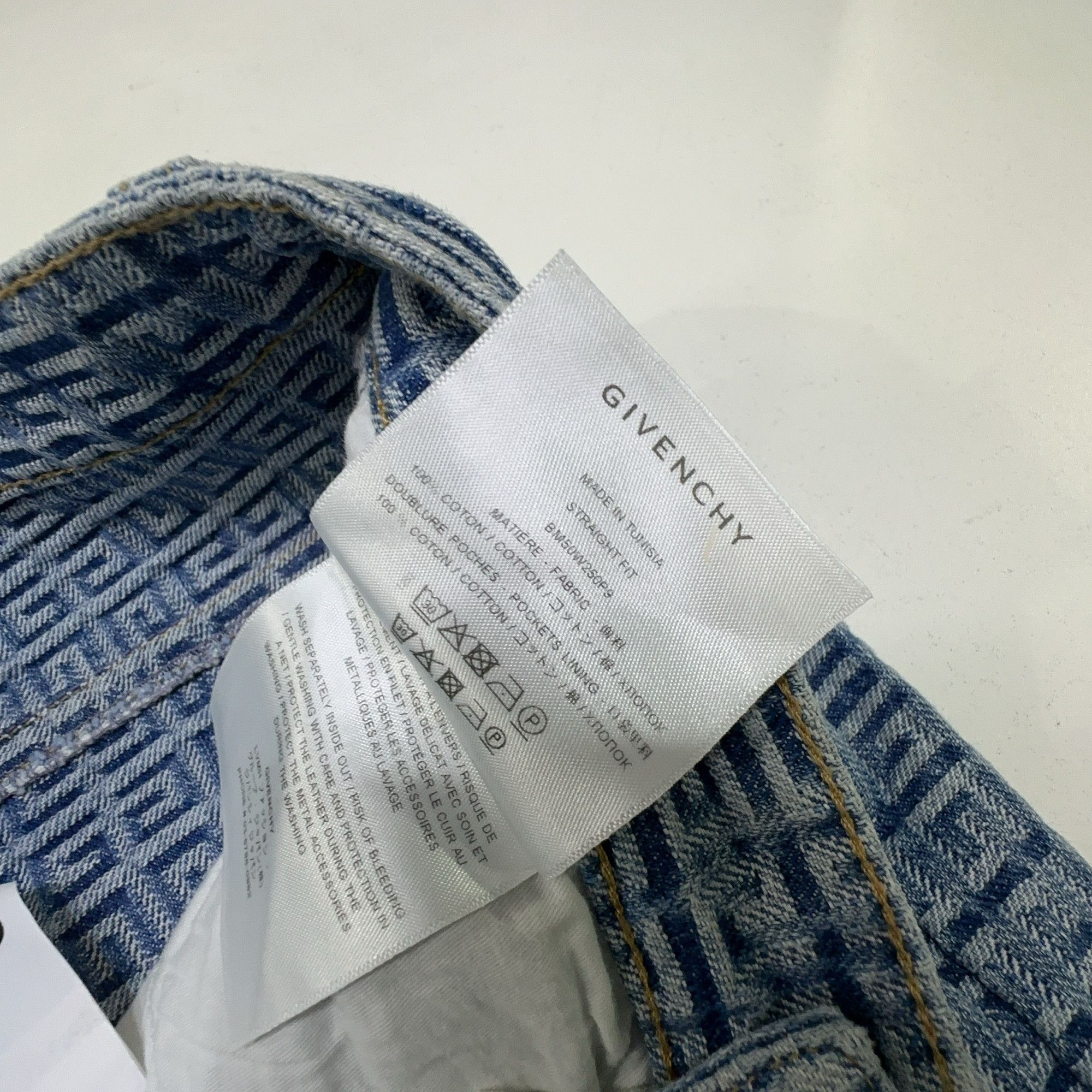 Givenchy Givenchy Monogram Print Denim Jeans Size 30 Size US 30 / EU 46 - 5 Thumbnail