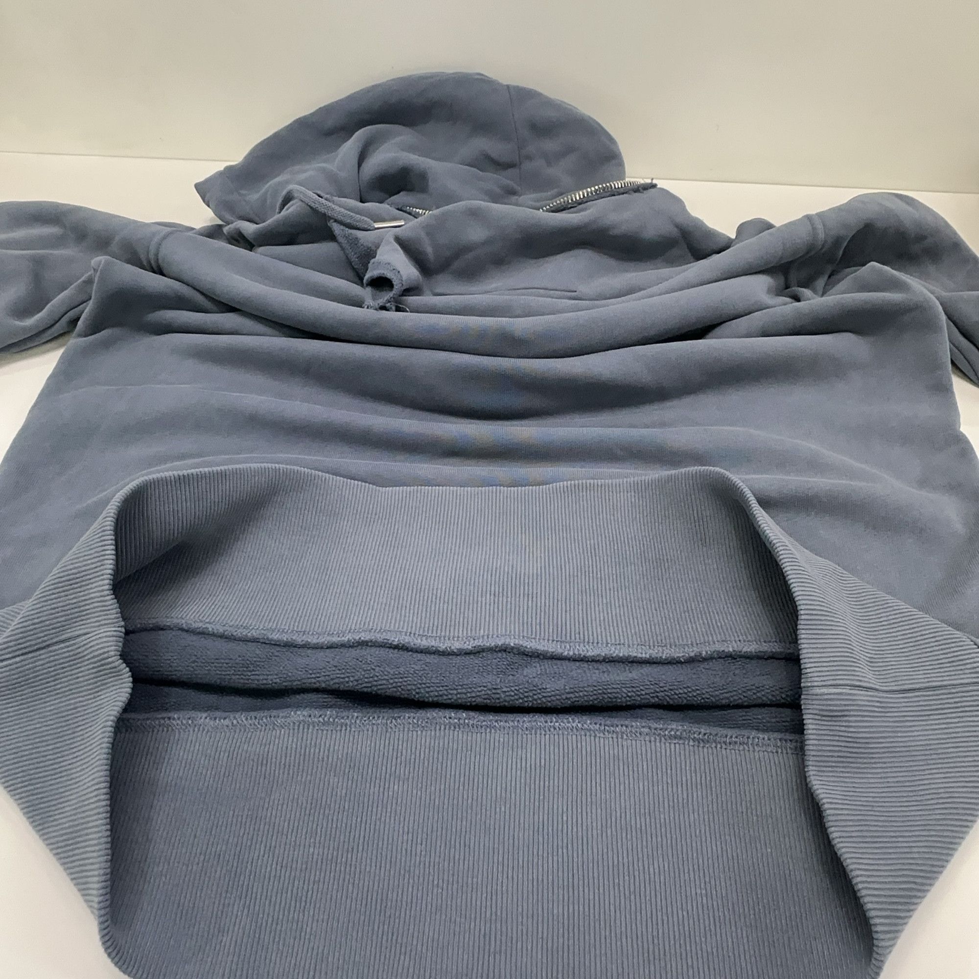 Givenchy Givenchy Logo Hoodie Size L Size US L / EU 52-54 / 3 - 10 Thumbnail