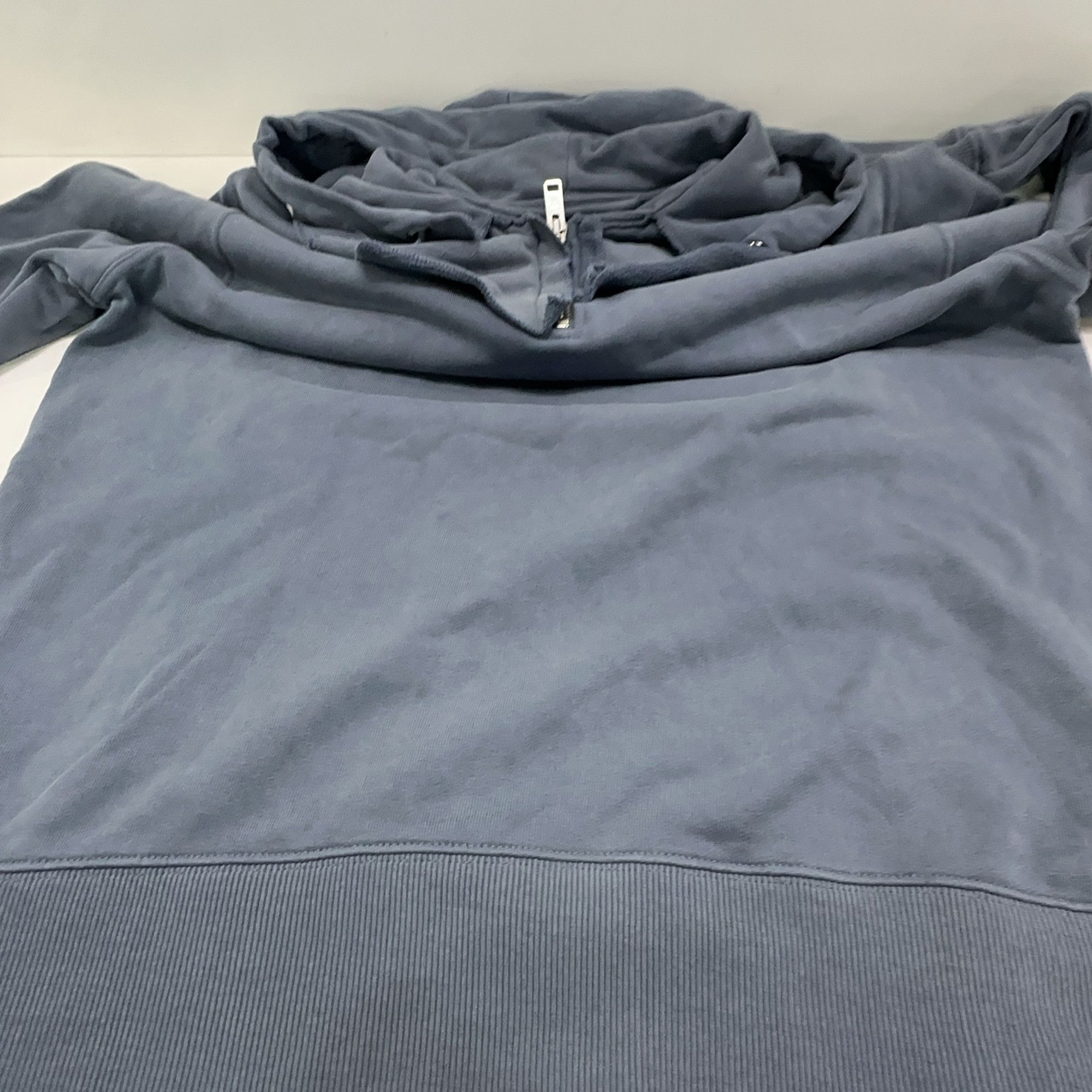 Givenchy Givenchy Logo Hoodie Size L Size US L / EU 52-54 / 3 - 8 Thumbnail