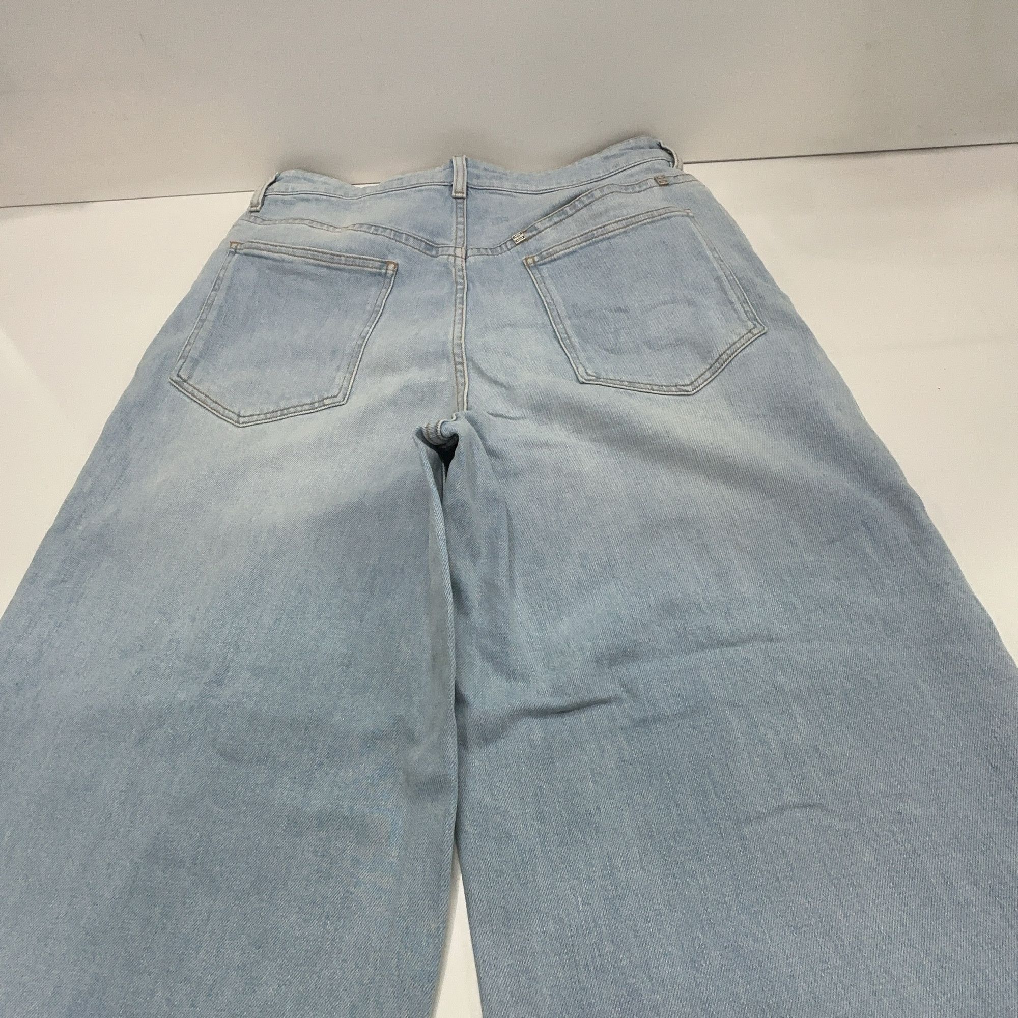 Givenchy Givenchy Light Blue Denim Jeans Size 30 Size US 30 / EU 46 - 11 Thumbnail