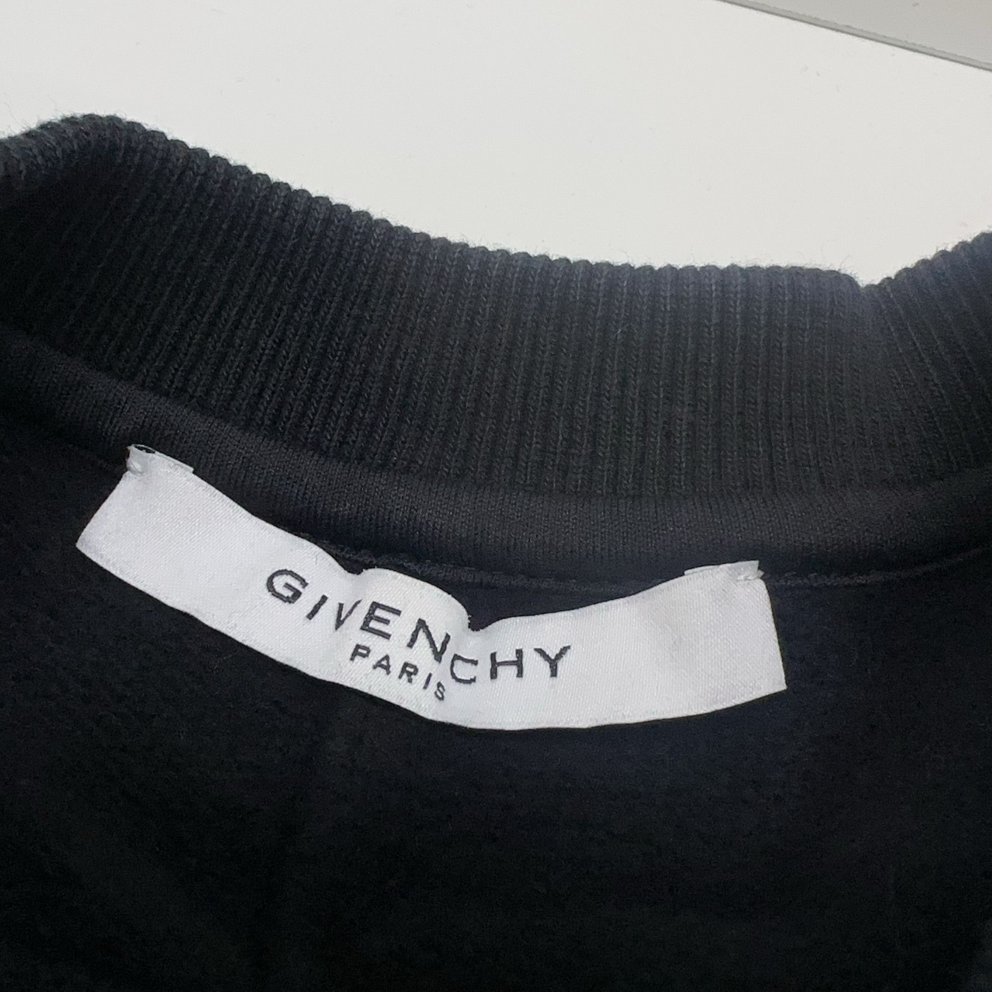 Givenchy Givenchy Ruffle Hem Sweatshirt Size XS Size XS / US 0-2 / IT 36-38 - 3 Thumbnail