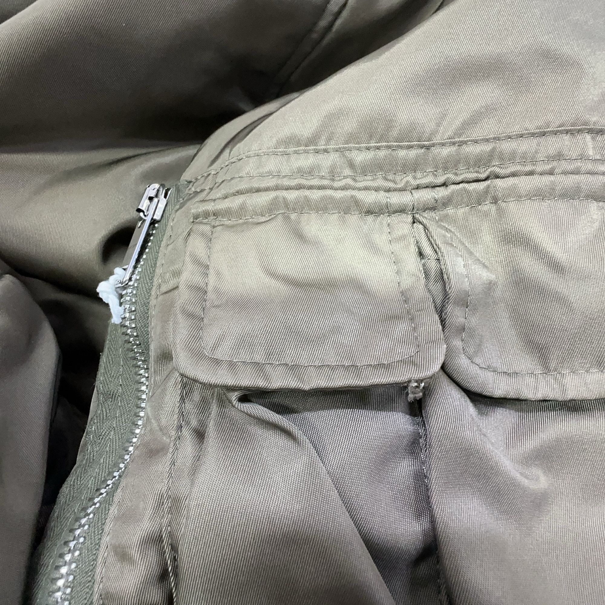 Givenchy Givenchy Logo Bomber Jacket Size 48 Size US M / EU 48-50 / 2 - 7 Thumbnail