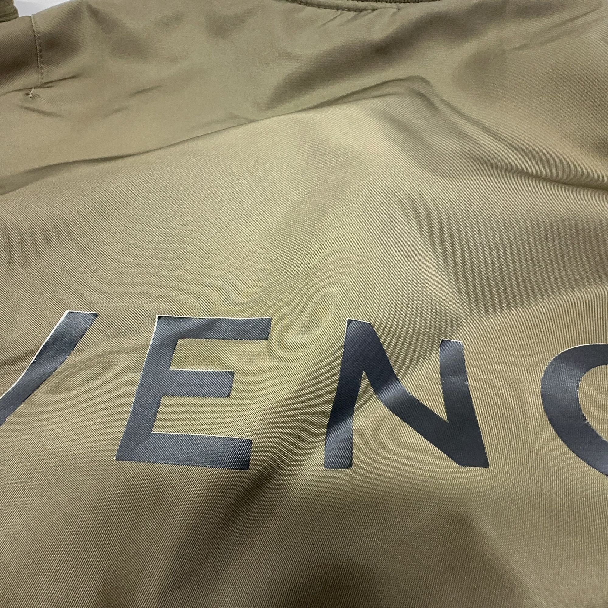 Givenchy Givenchy Logo Bomber Jacket Size 48 Size US M / EU 48-50 / 2 - 8 Thumbnail