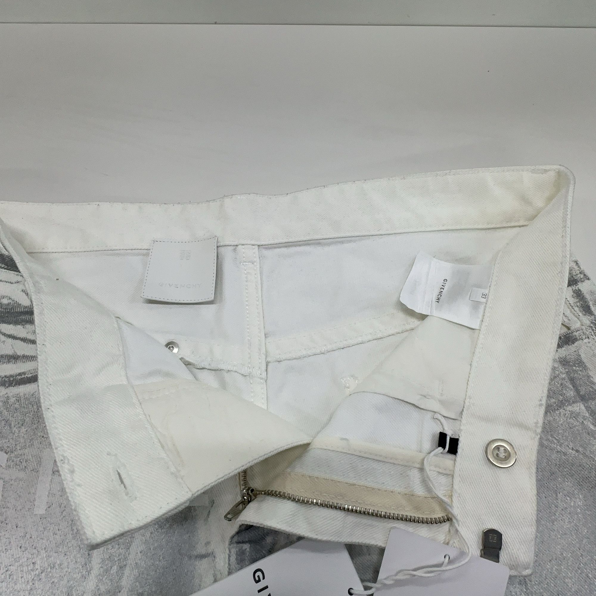 Givenchy Givenchy Logo Print Denim Jeans Size 33 Size US 33 - 7 Thumbnail