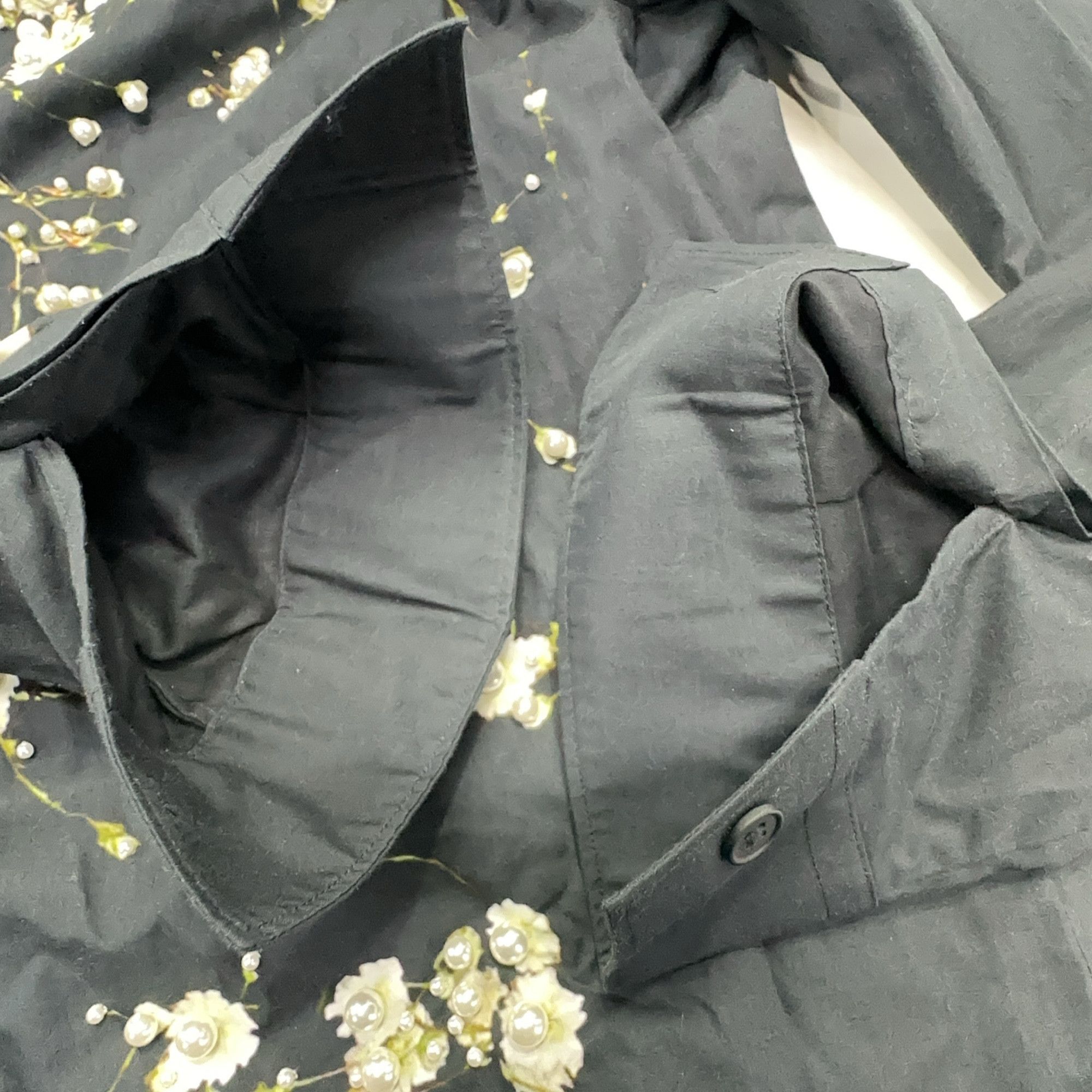 Givenchy Givenchy Floral Pearl Button Up Shirt Size M Size US XXS / EU 40 - 8 Thumbnail