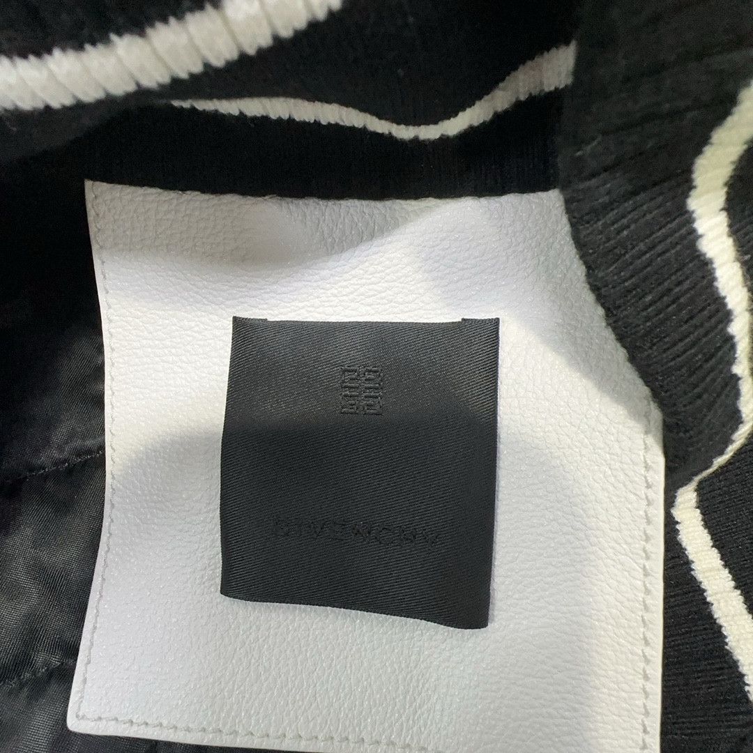 Givenchy Givenchy Logo Varsity Jacket Size M Size US M / EU 48-50 / 2 - 3 Thumbnail