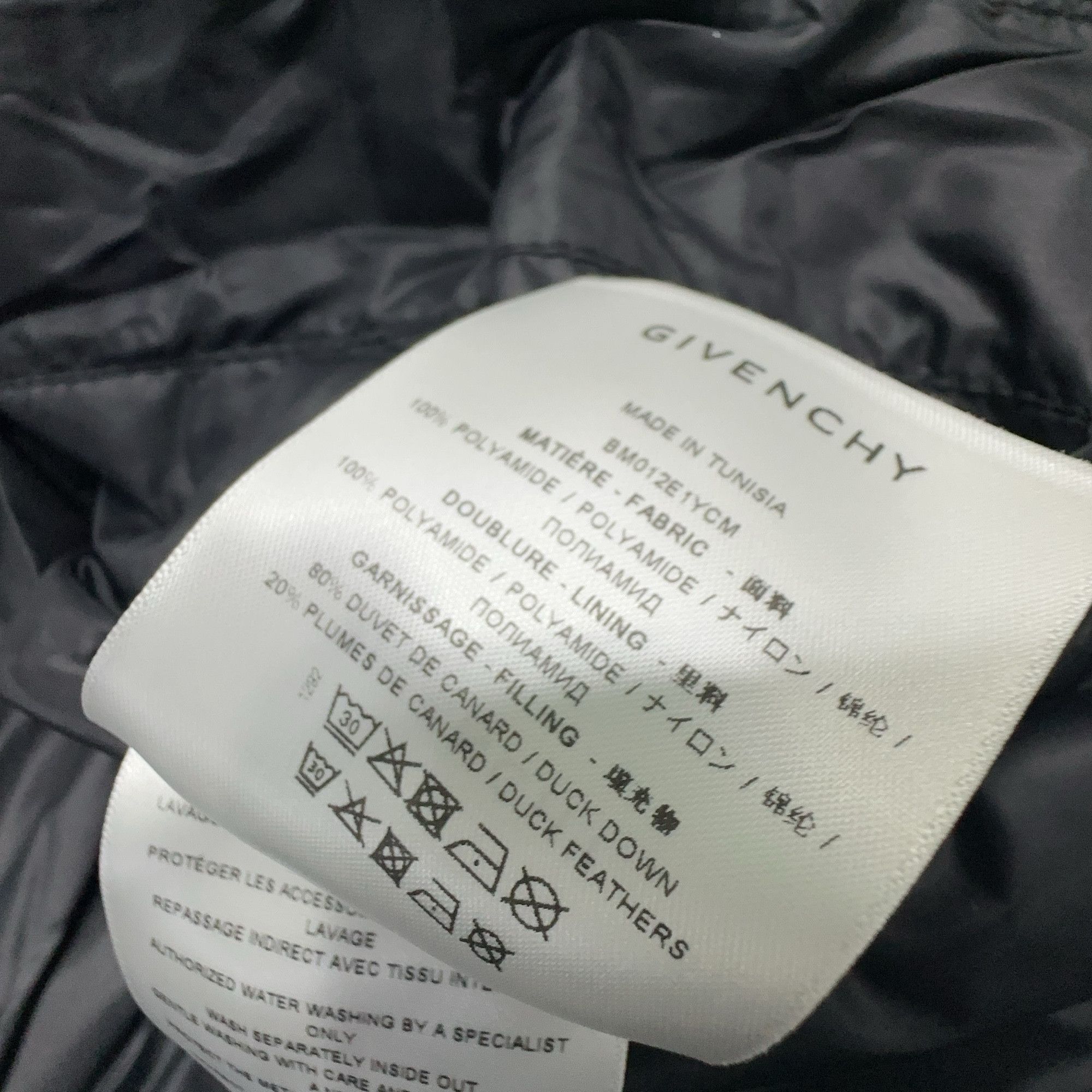 Givenchy Givenchy Logo Print Puffer Jacket Size 52 Size US L / EU 52-54 / 3 - 3 Thumbnail