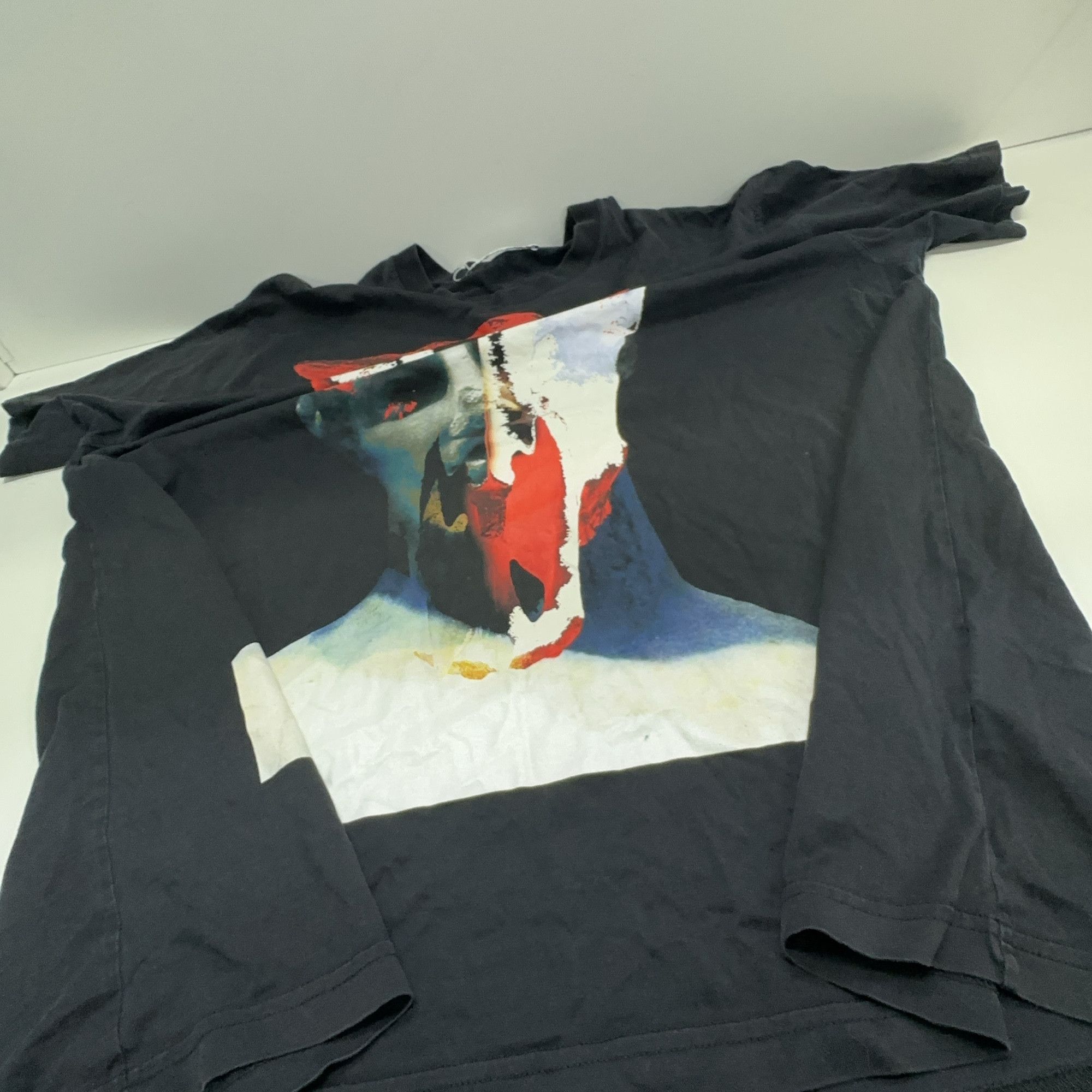 Givenchy Givenchy Graphic Print T-Shirt Size L Size US L / EU 52-54 / 3 - 10 Thumbnail