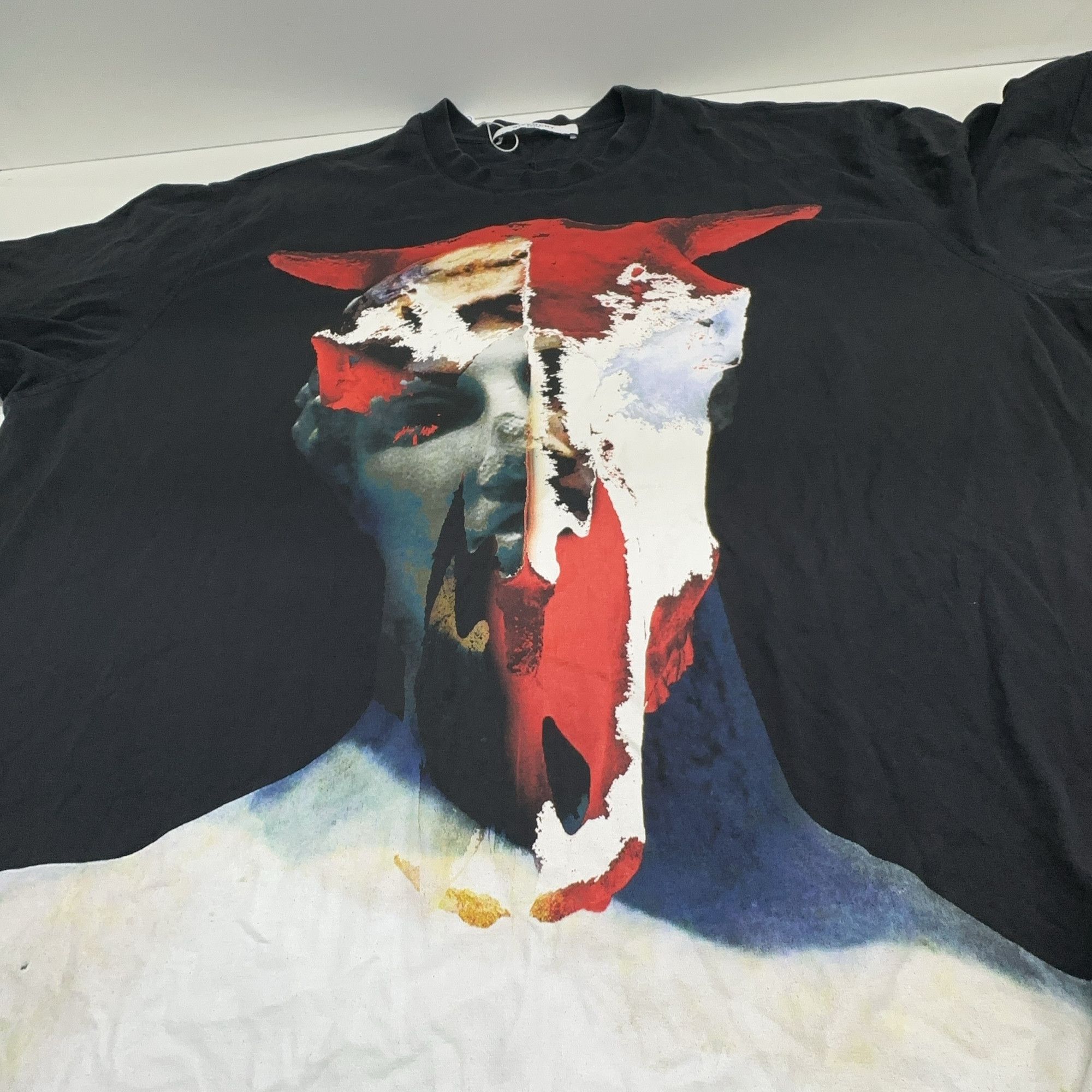 Givenchy Givenchy Graphic Print T-Shirt Size L Size US L / EU 52-54 / 3 - 7 Thumbnail