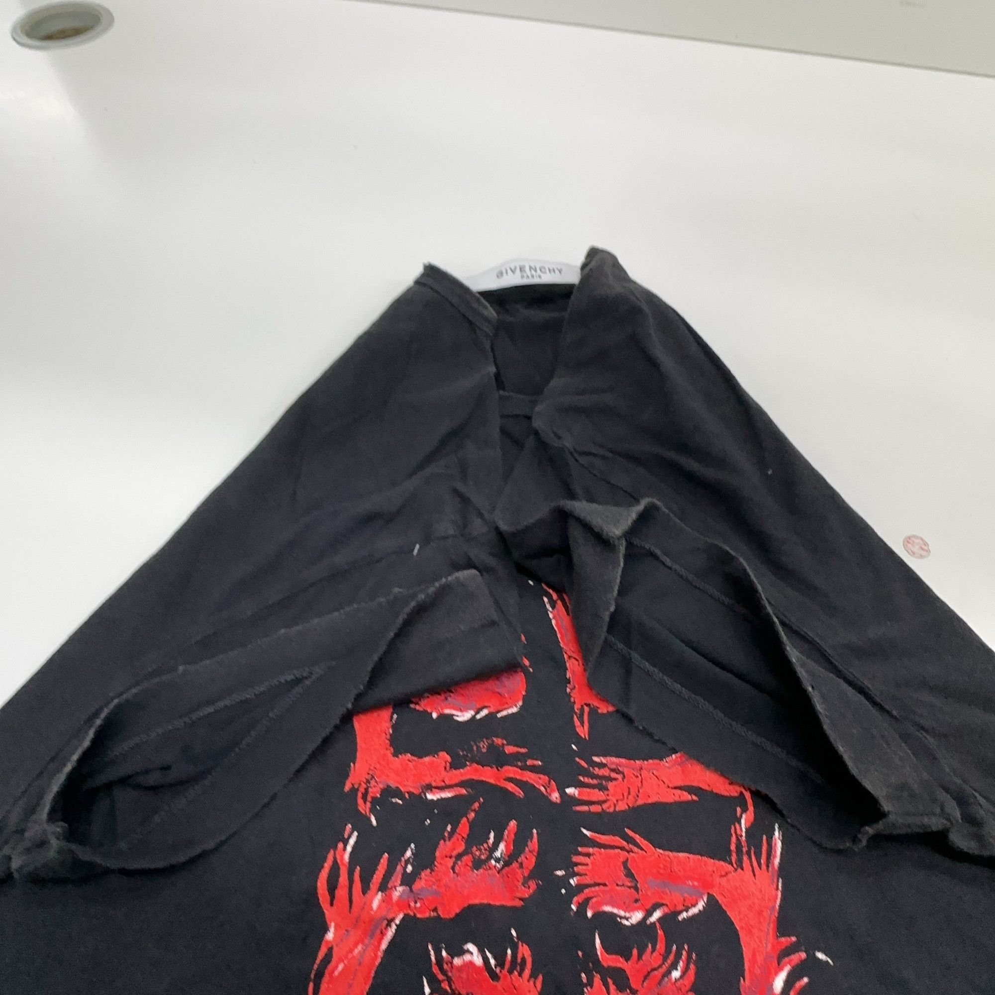 Givenchy Givenchy Fire Logo Short Sleeve T-Shirt Size M Size US M / EU 48-50 / 2 - 8 Thumbnail