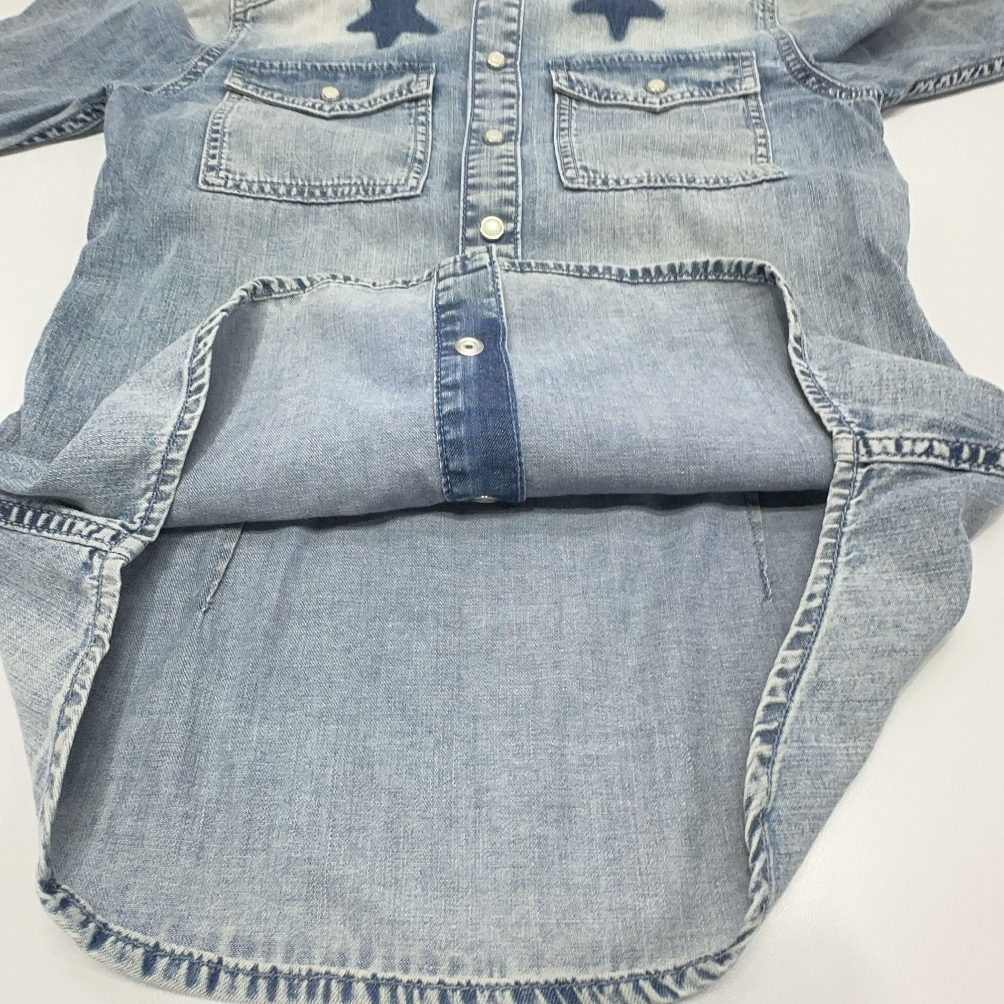Givenchy Givenchy Star Pattern Denim Shirt Size S Size US S / EU 44-46 / 1 - 7 Thumbnail