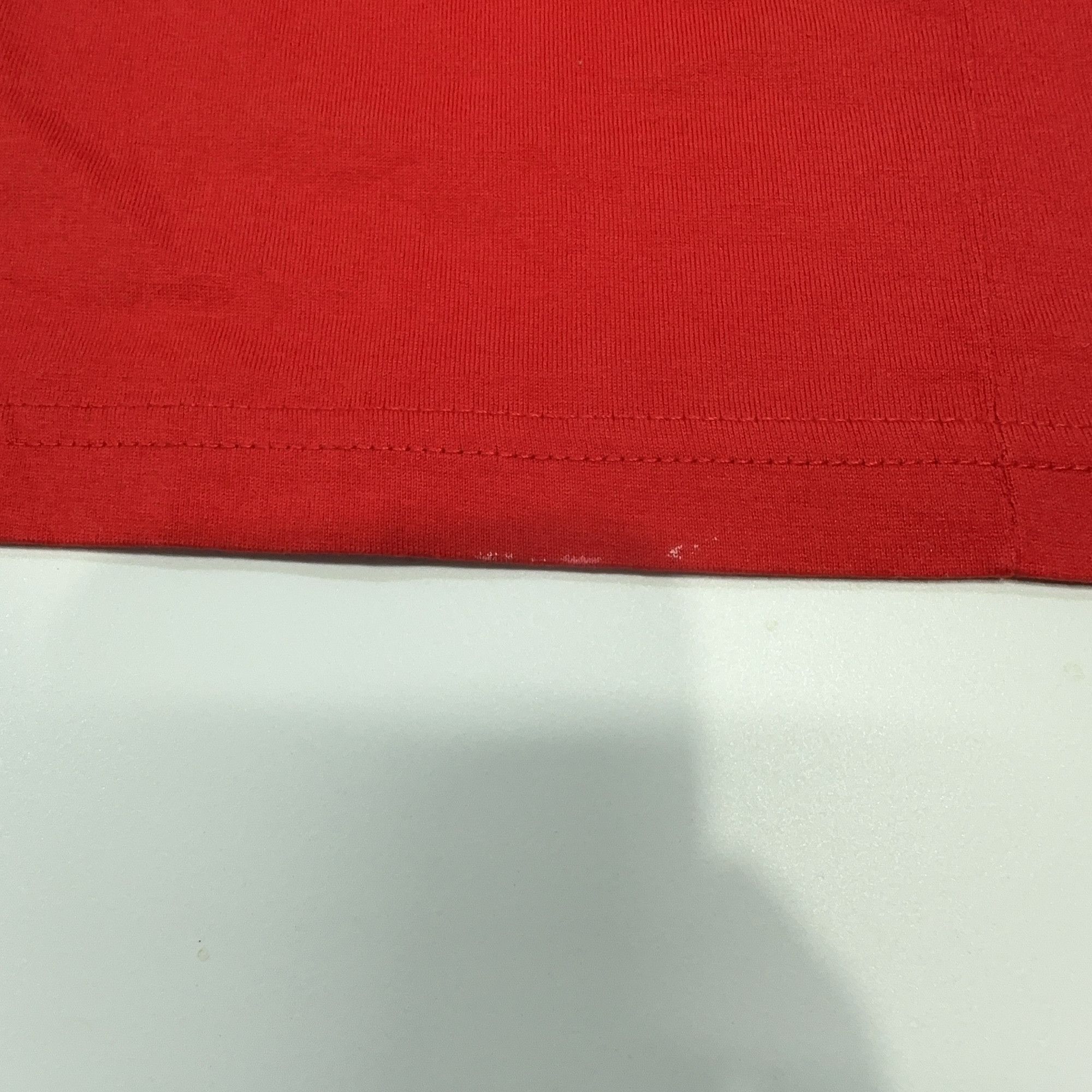 Givenchy Givenchy Graphic Red T-Shirt Size S Size US S / EU 44-46 / 1 - 6 Thumbnail