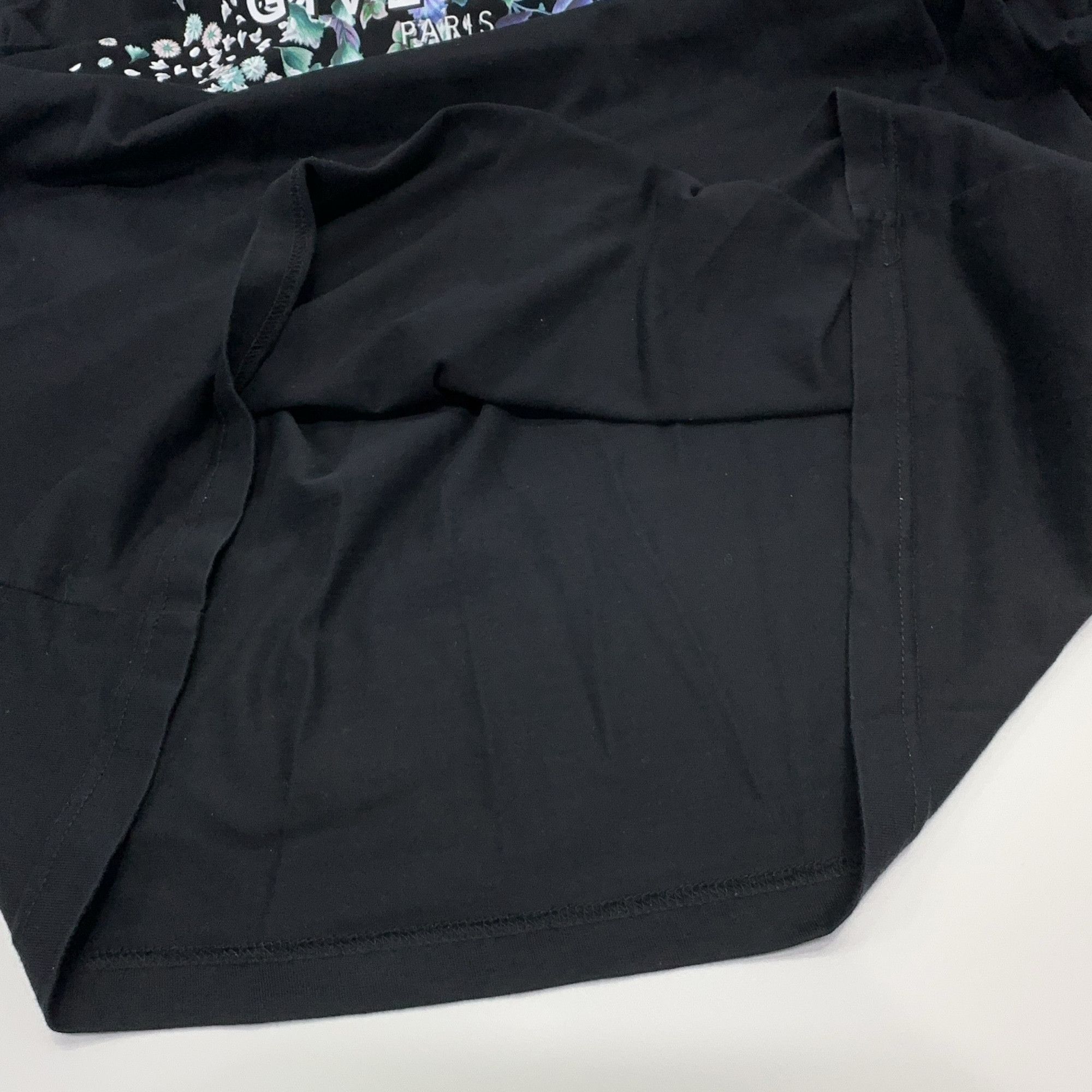 Givenchy Givenchy Floral Logo T-Shirt Size M Size US M / EU 48-50 / 2 - 6 Thumbnail