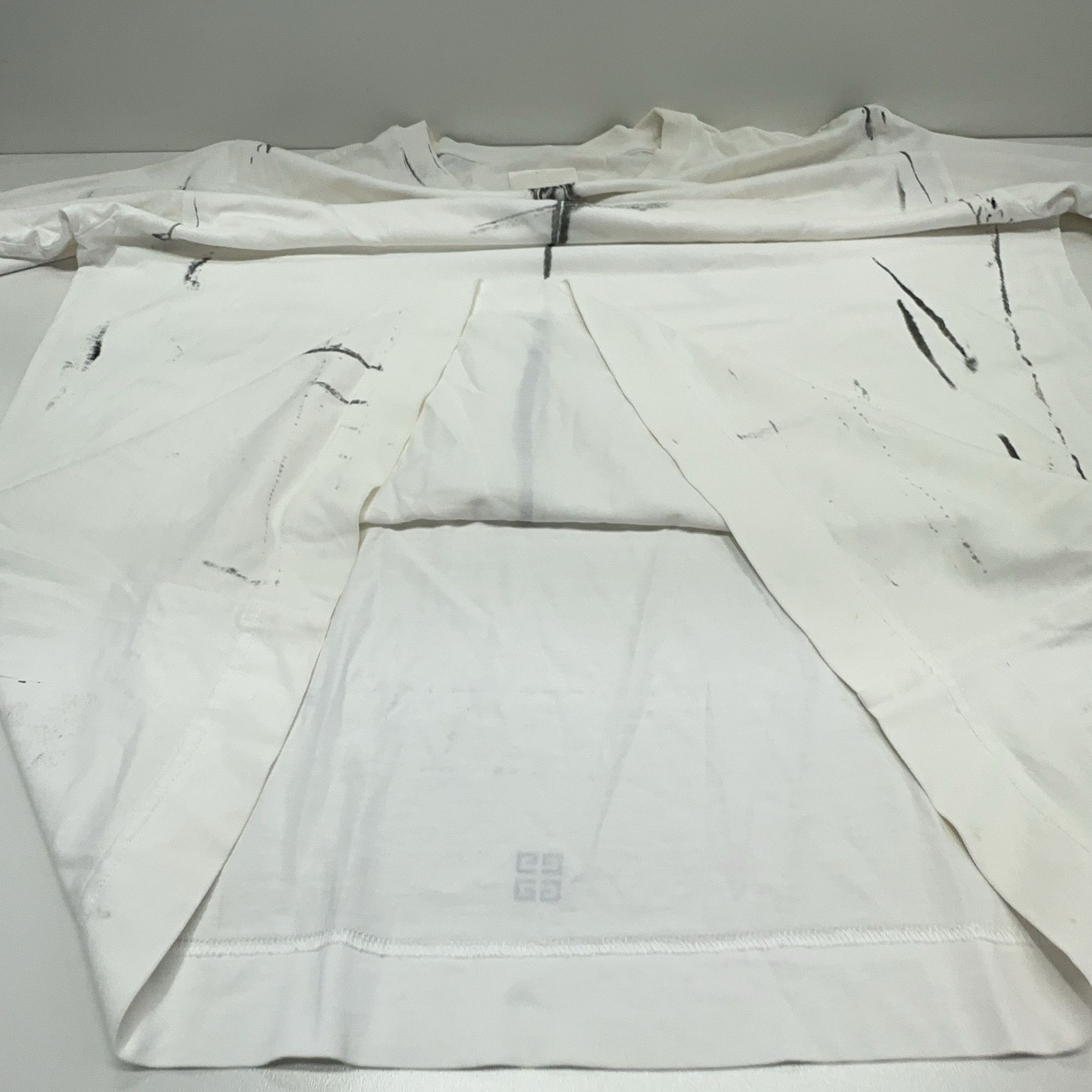 Givenchy Givenchy Ink Print T-Shirt Size M Size US M / EU 48-50 / 2 - 9 Thumbnail