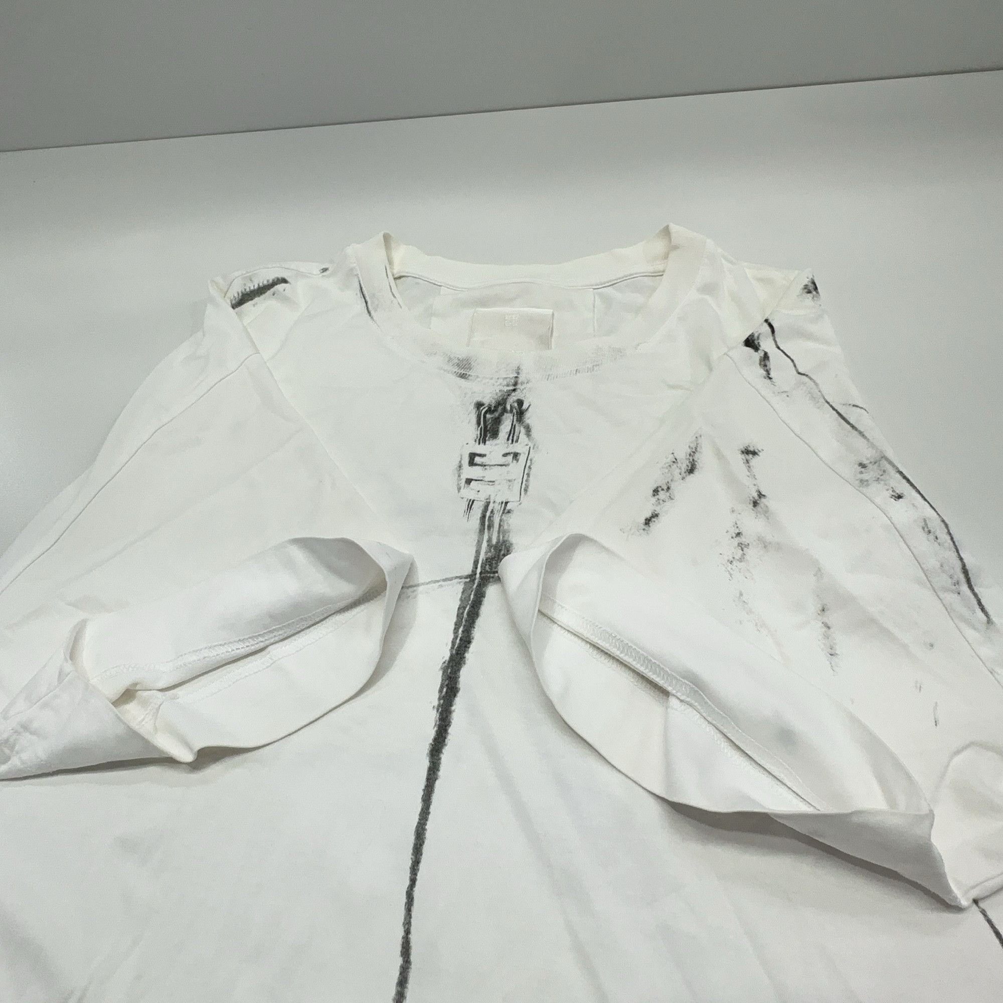 Givenchy Givenchy Ink Print T-Shirt Size M Size US M / EU 48-50 / 2 - 10 Thumbnail