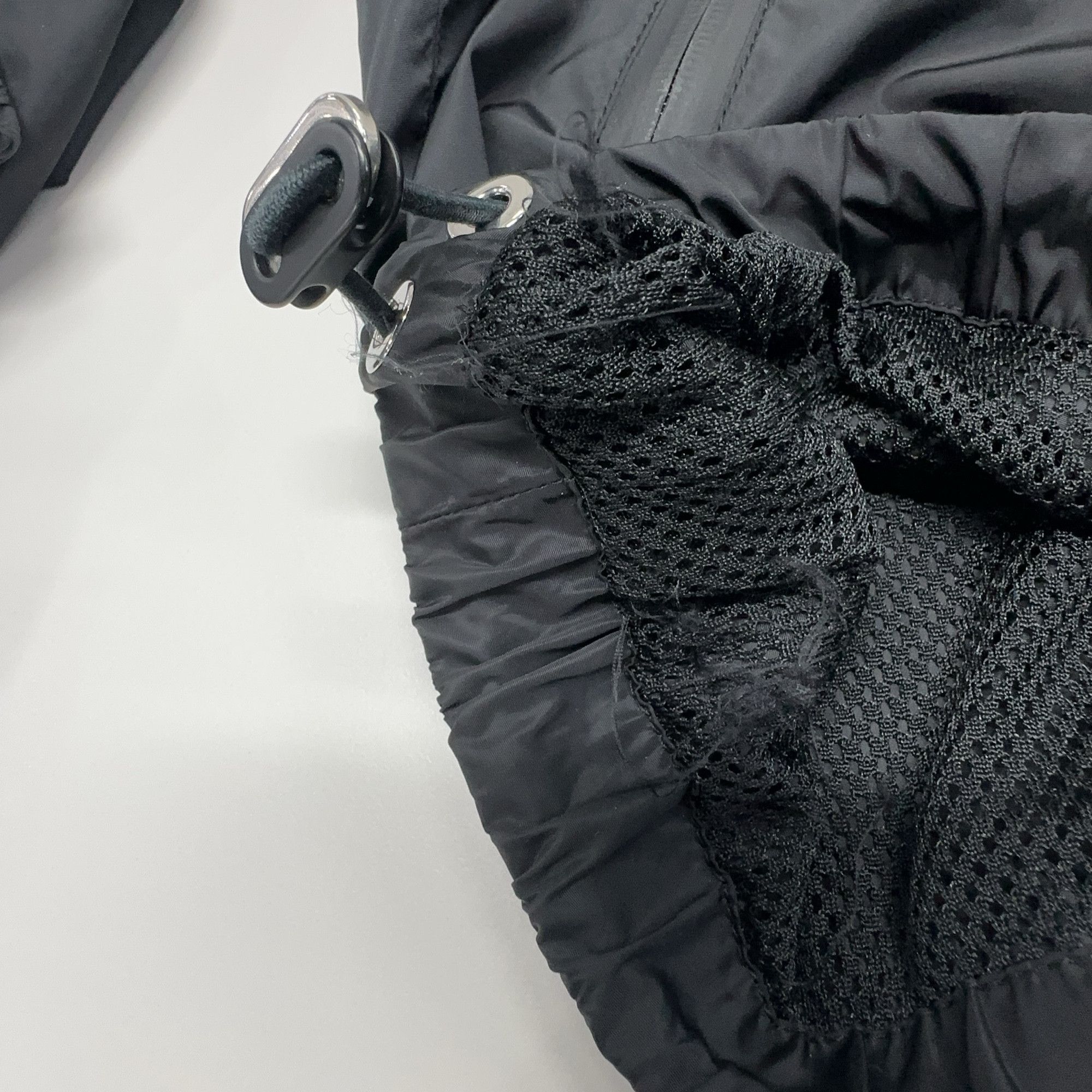 Givenchy Givenchy Logo Nylon Windbreaker Size S Size US S / EU 44-46 / 1 - 8 Thumbnail