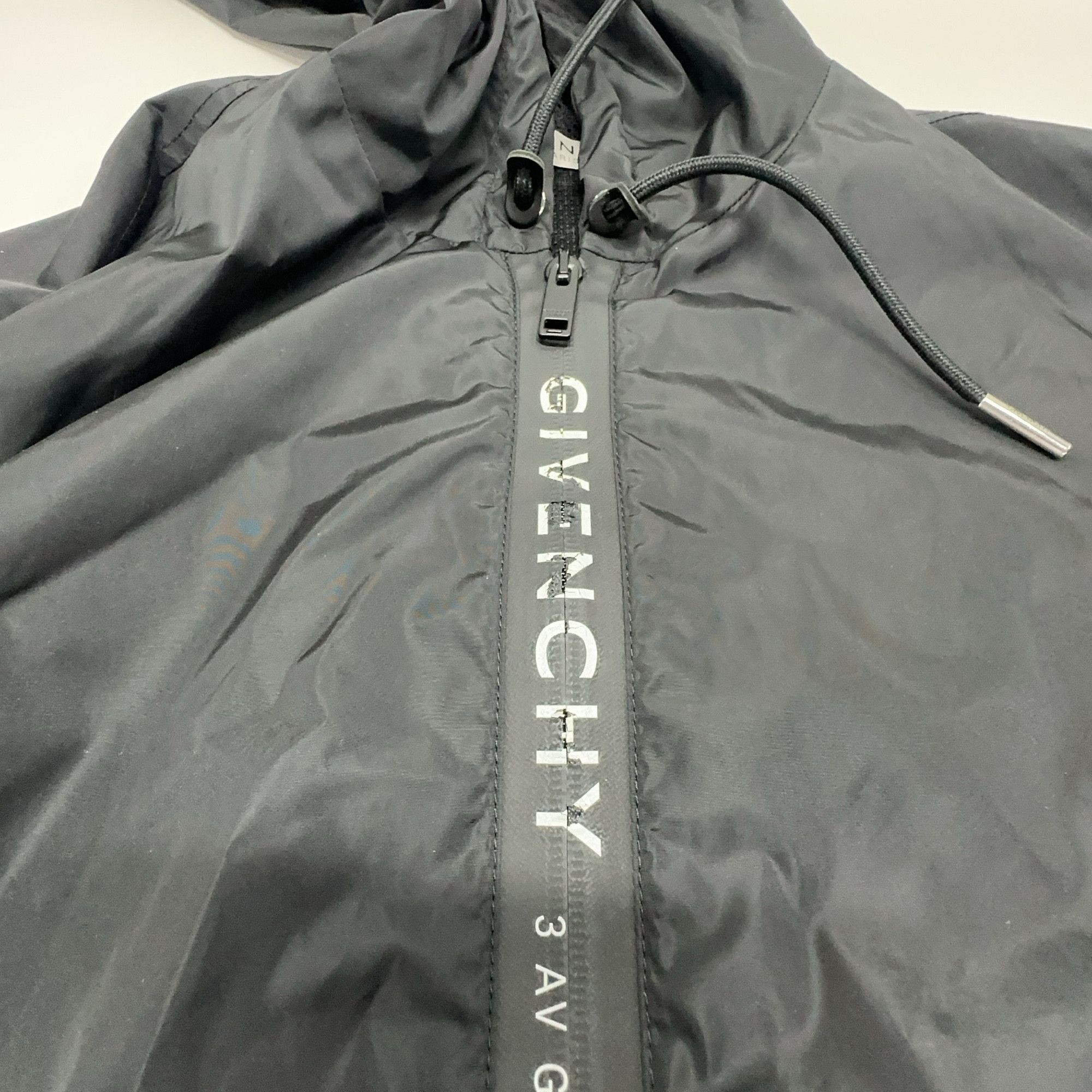 Givenchy Givenchy Logo Nylon Windbreaker Size S Size US S / EU 44-46 / 1 - 5 Thumbnail