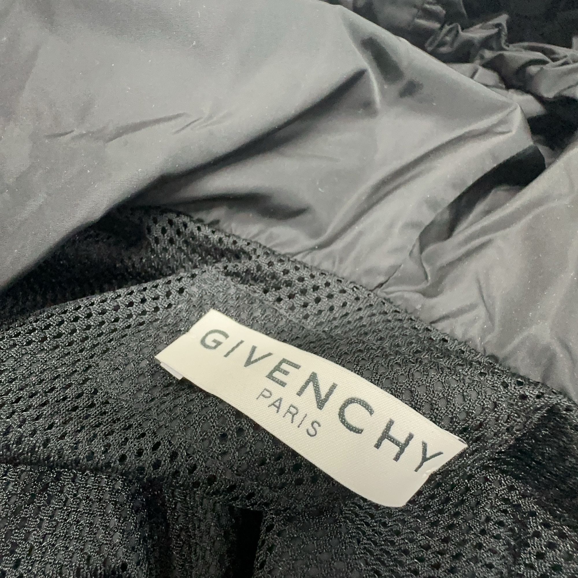 Givenchy Givenchy Logo Nylon Windbreaker Size S Size US S / EU 44-46 / 1 - 3 Thumbnail