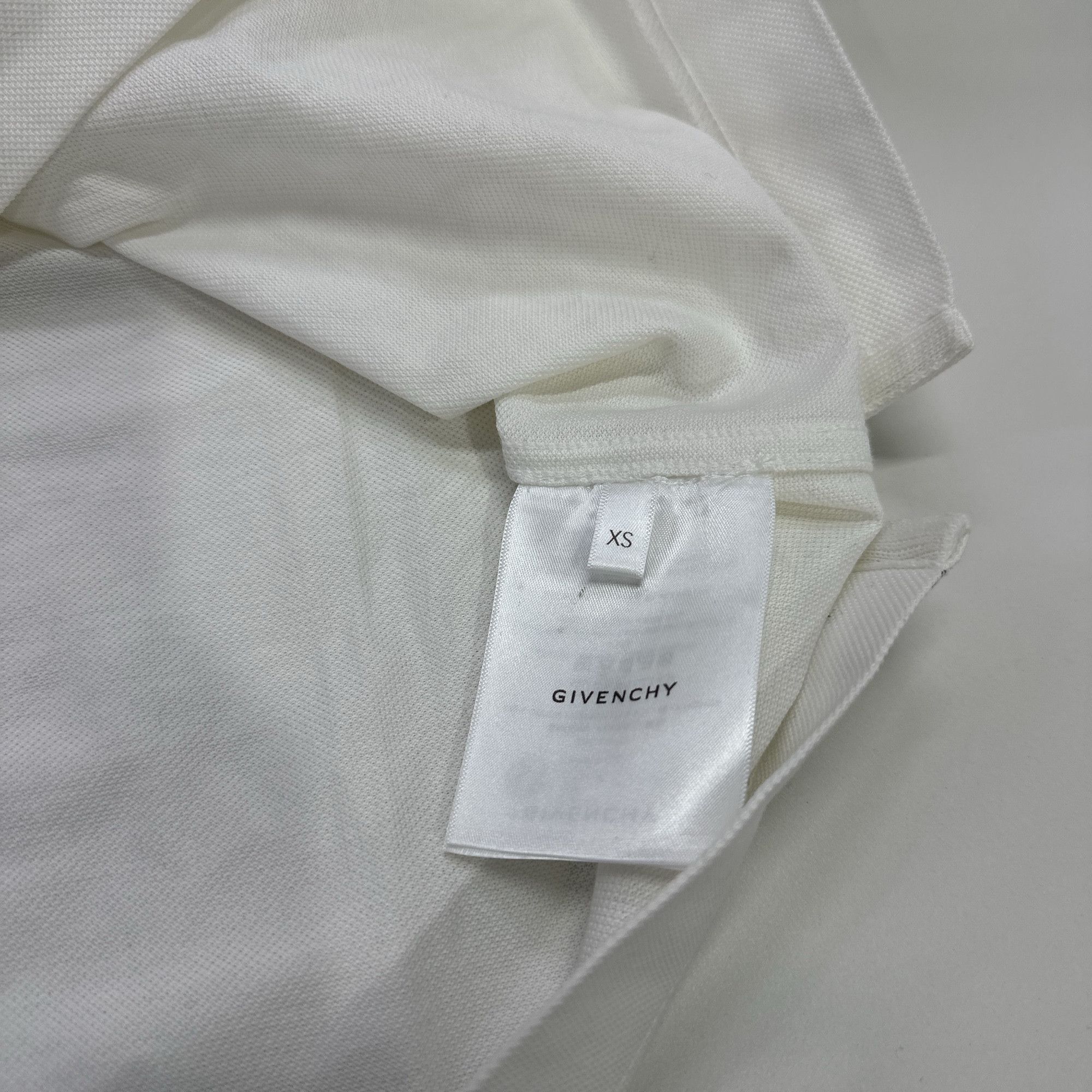 Givenchy Givenchy Crest Embroidered Polo Shirt Size XS Size US XS / EU 42 / 0 - 5 Thumbnail
