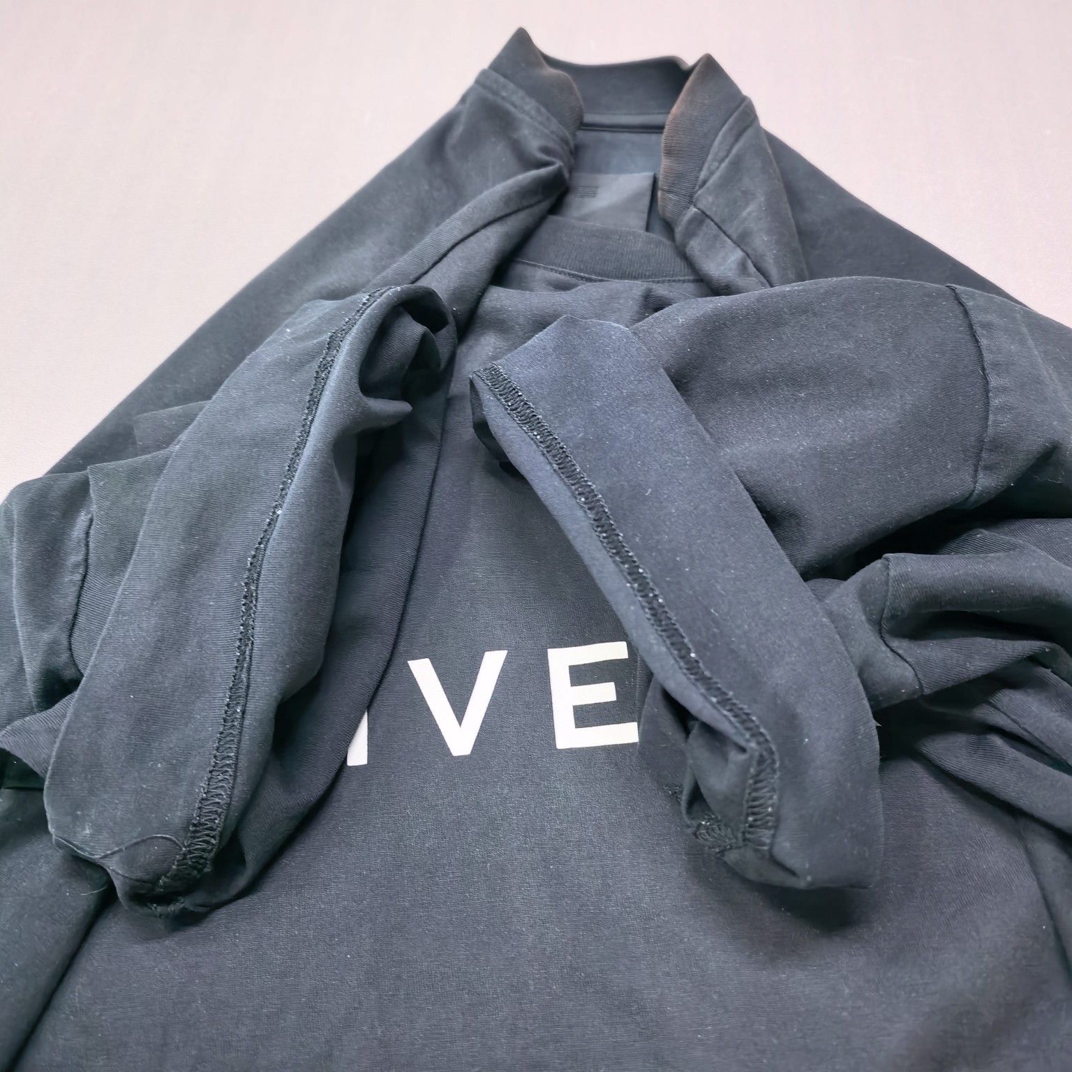 Givenchy Givenchy Logo Cotton T-Shirt L Size US L / EU 52-54 / 3 - 9 Thumbnail
