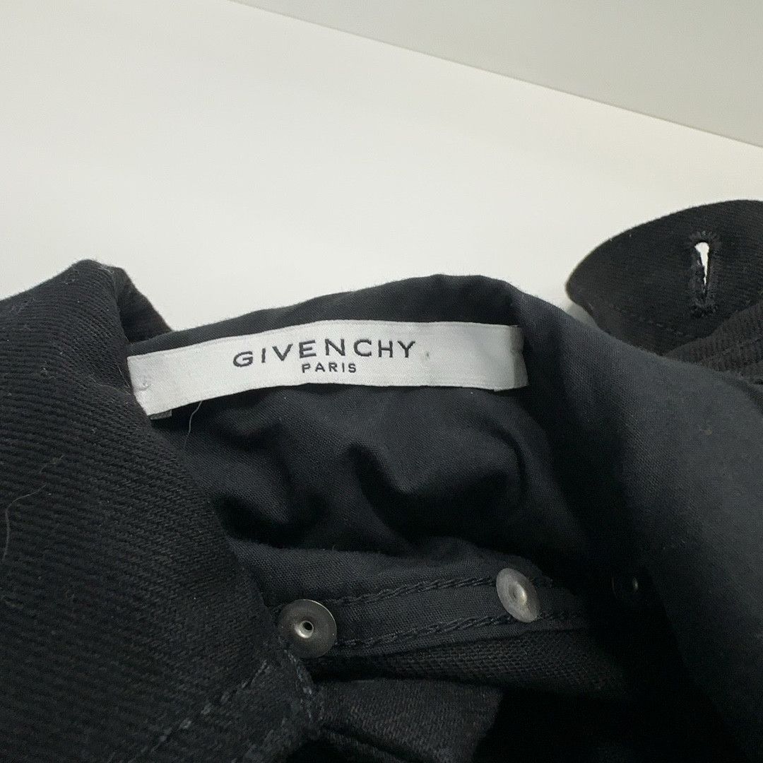 Givenchy Givenchy Studded Denim Vest Size M Size US M / EU 48-50 / 2 - 4 Thumbnail