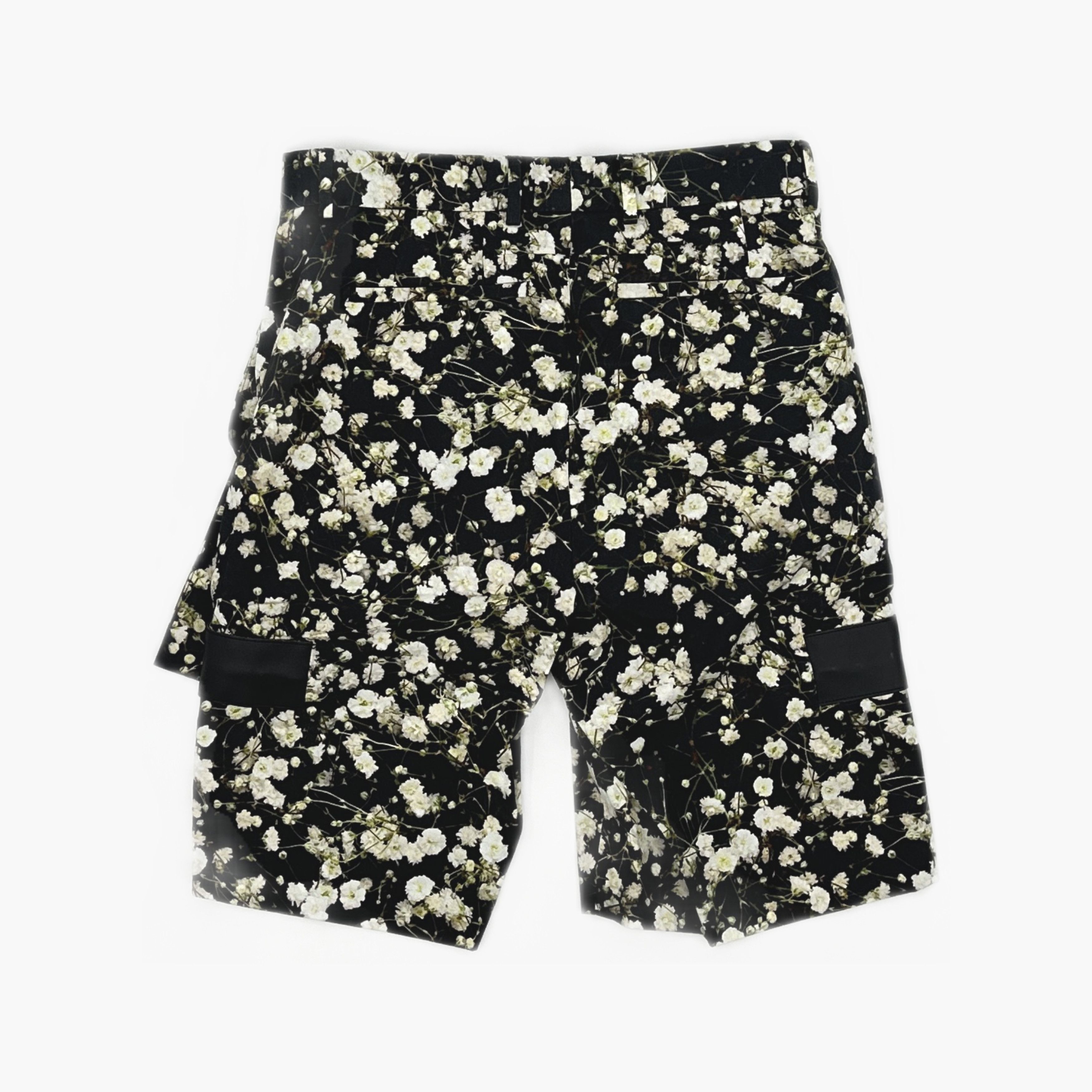 Givenchy Givenchy Floral Print Shorts Size 46 Size US 30 / EU 46 - 2 Thumbnail