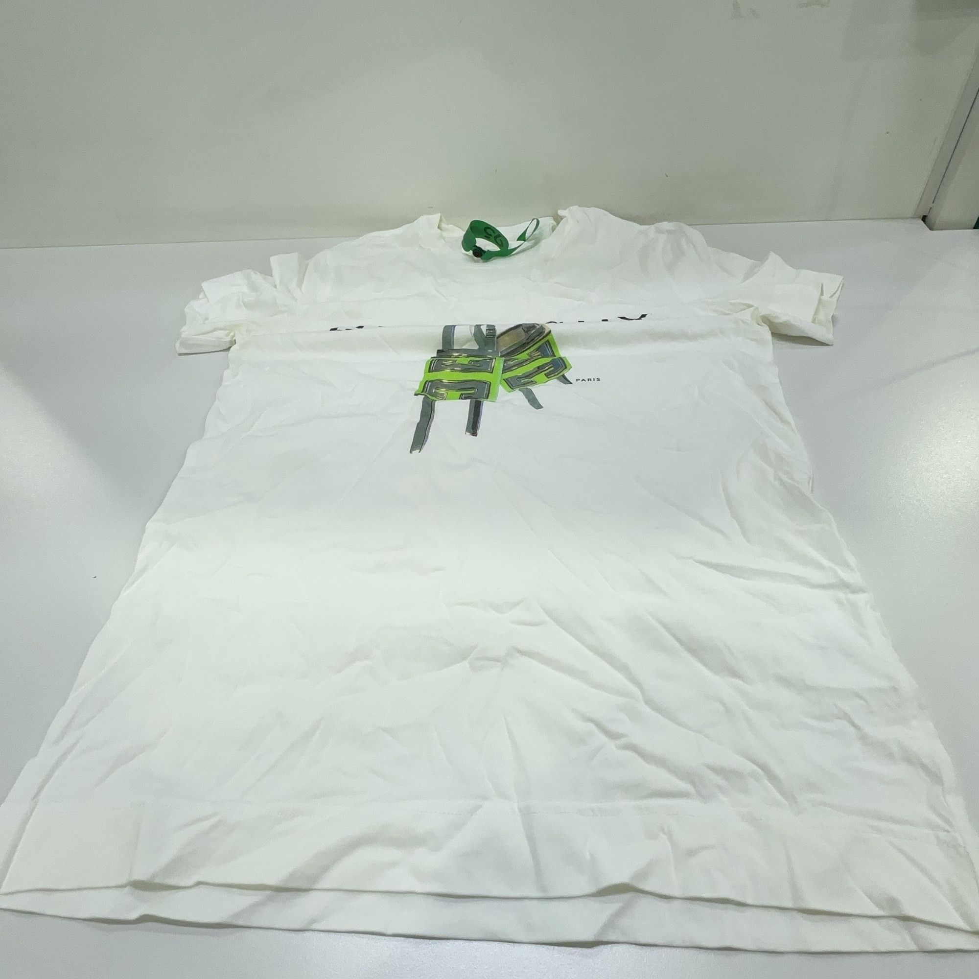 Givenchy Givenchy Lock Print T-Shirt Size XS Size US XS / EU 42 / 0 - 10 Thumbnail