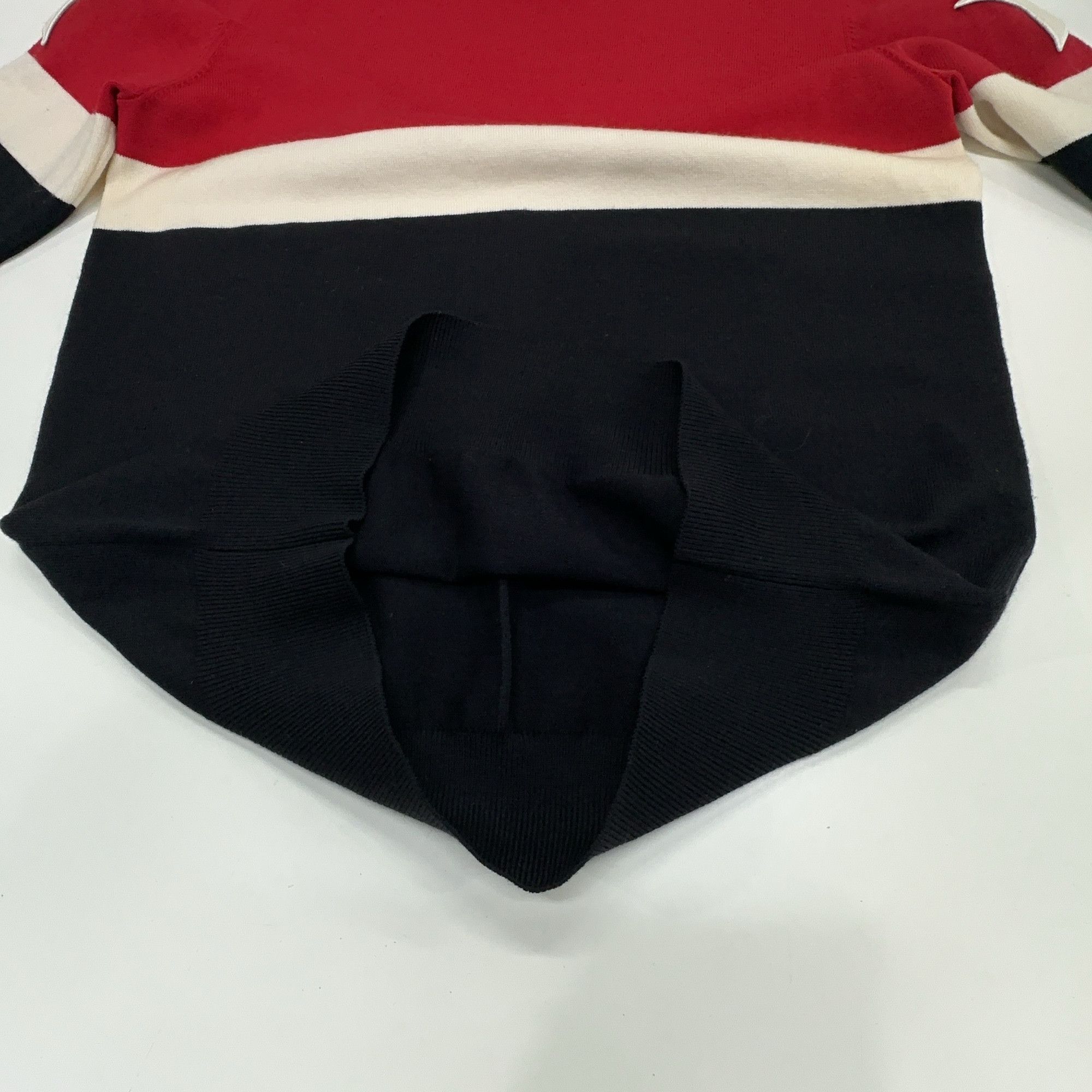 Givenchy Givenchy Star Patch Colorblock Sweater Size S Size US S / EU 44-46 / 1 - 8 Thumbnail