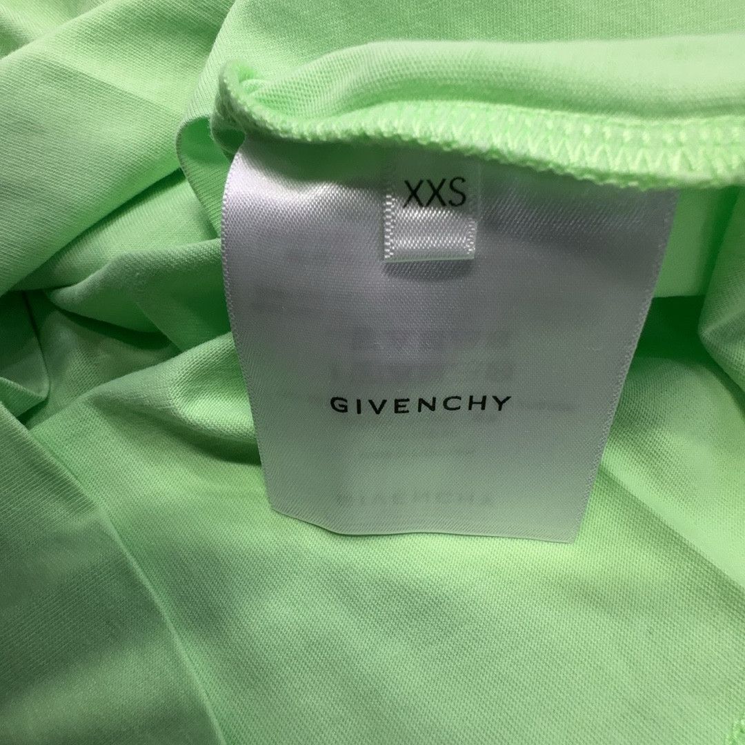 Givenchy Givenchy Lock Graphic T-Shirt XXS Size US XXS / EU 40 - 3 Thumbnail