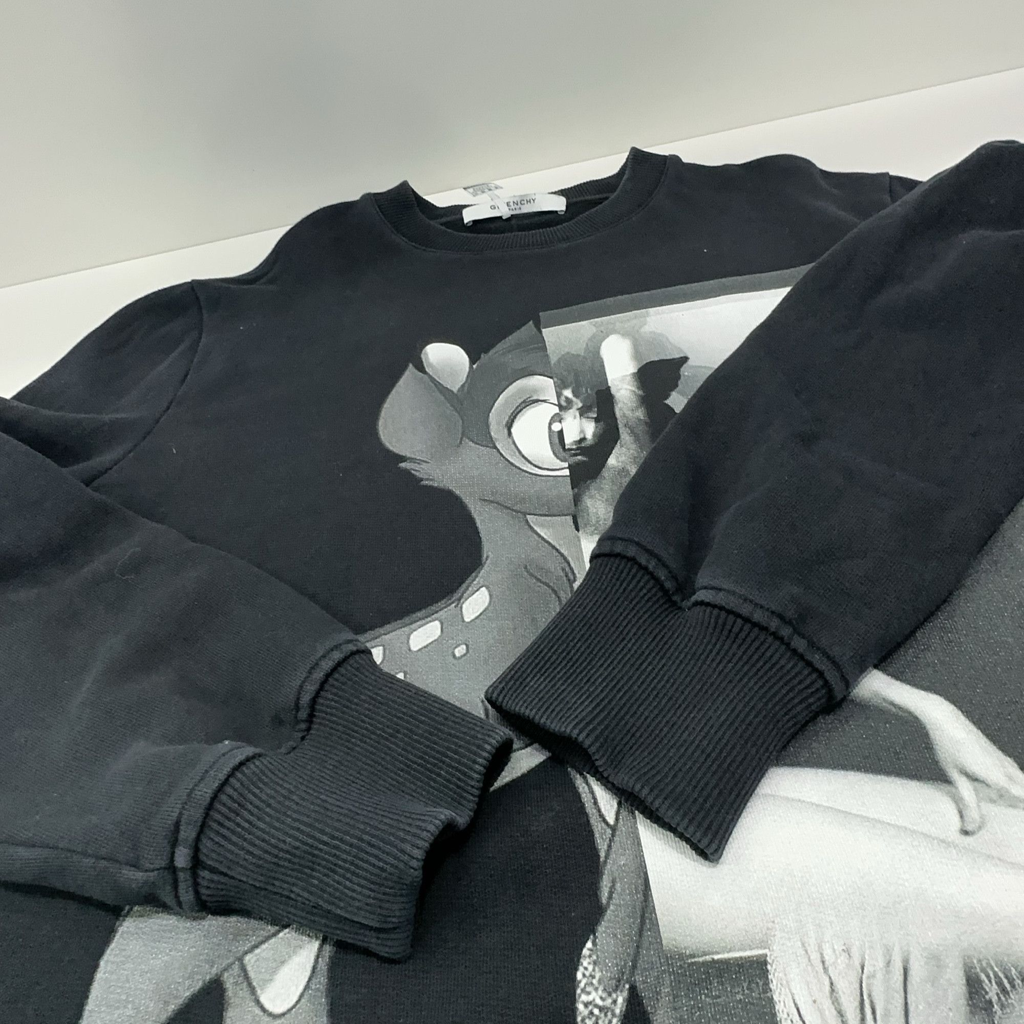 Givenchy Givenchy Bambi Print Sweatshirt Size S Size US S / EU 44-46 / 1 - 9 Thumbnail
