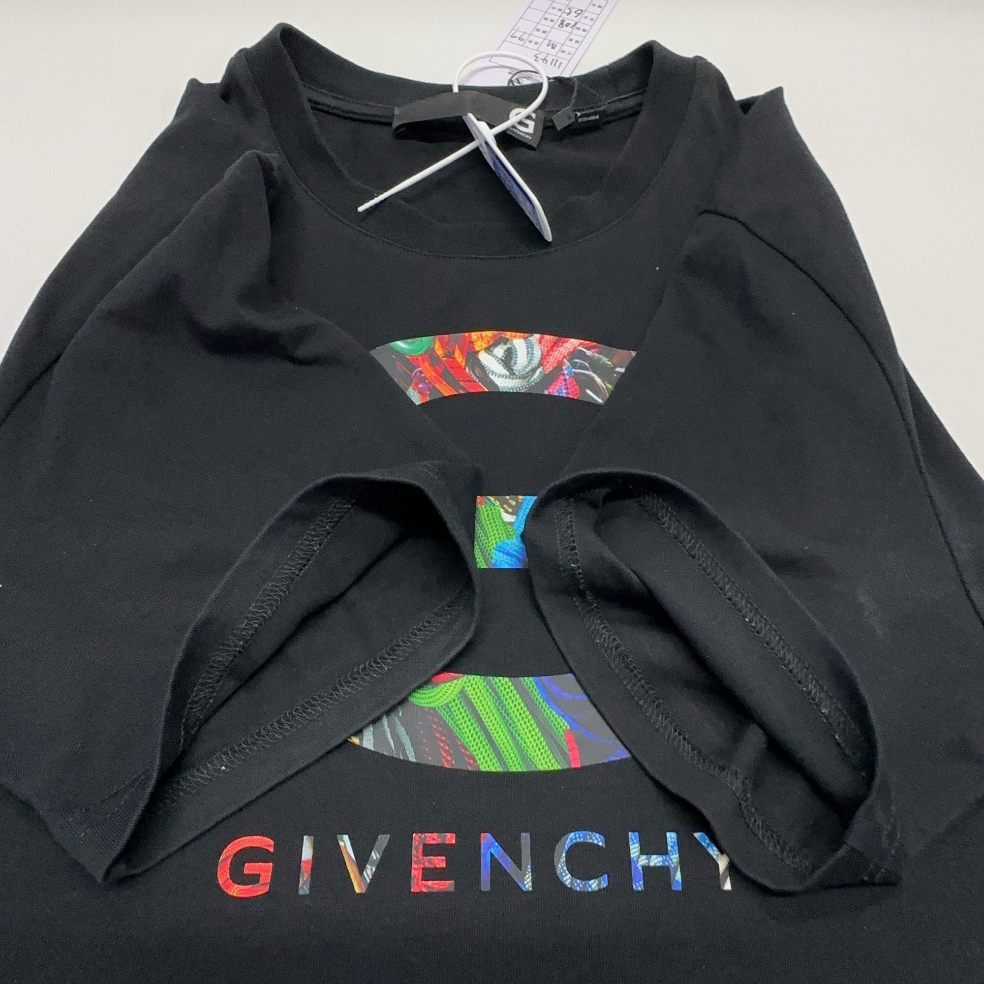 Givenchy Givenchy Logo Graphic T-Shirt Size M Size US M / EU 48-50 / 2 - 7 Thumbnail