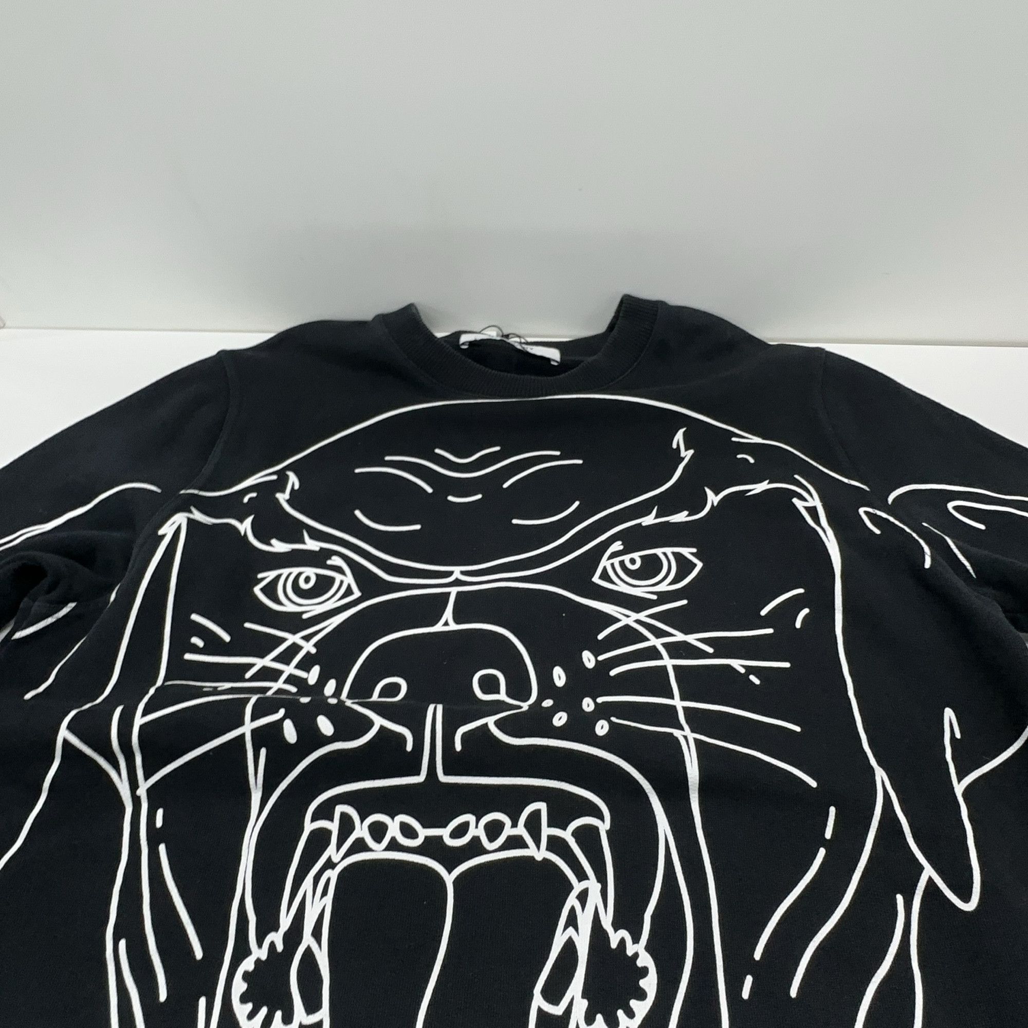Givenchy Givenchy Graphic Sweatshirt Size XS Size US XS / EU 42 / 0 - 9 Thumbnail