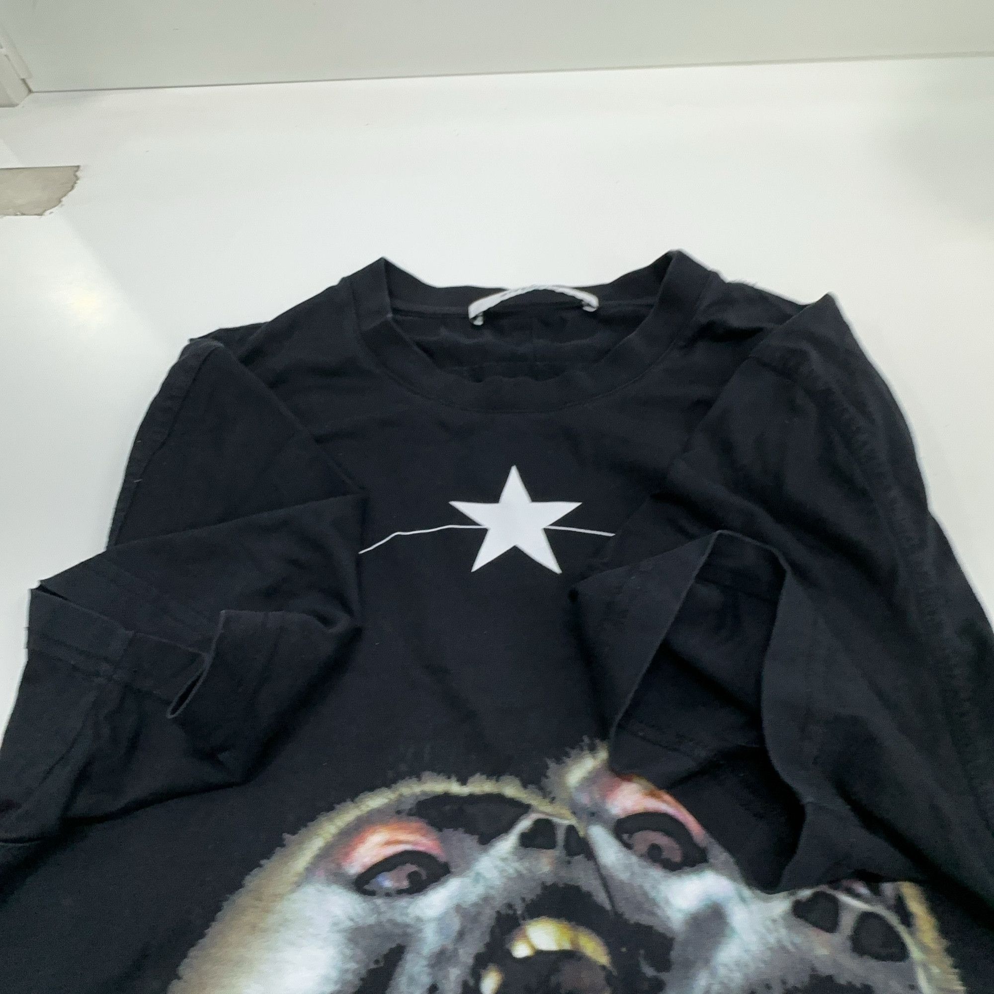 Givenchy Givenchy Monkey Print T-Shirt Size L Size US L / EU 52-54 / 3 - 7 Thumbnail