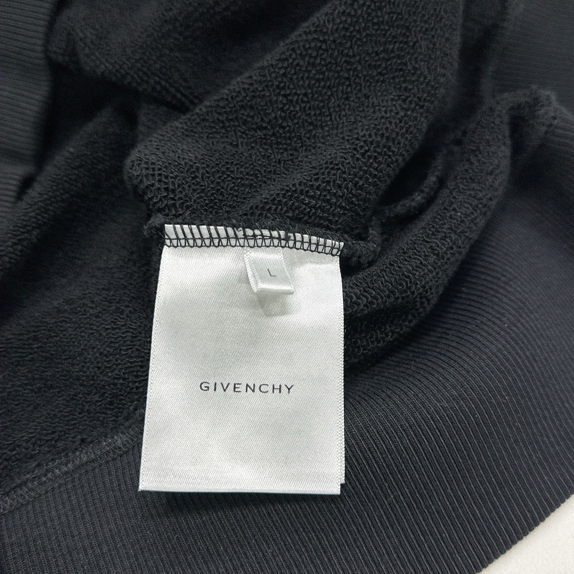 Givenchy Givenchy Logo Sweatshirt Size L Size US L / EU 52-54 / 3 - 3 Thumbnail