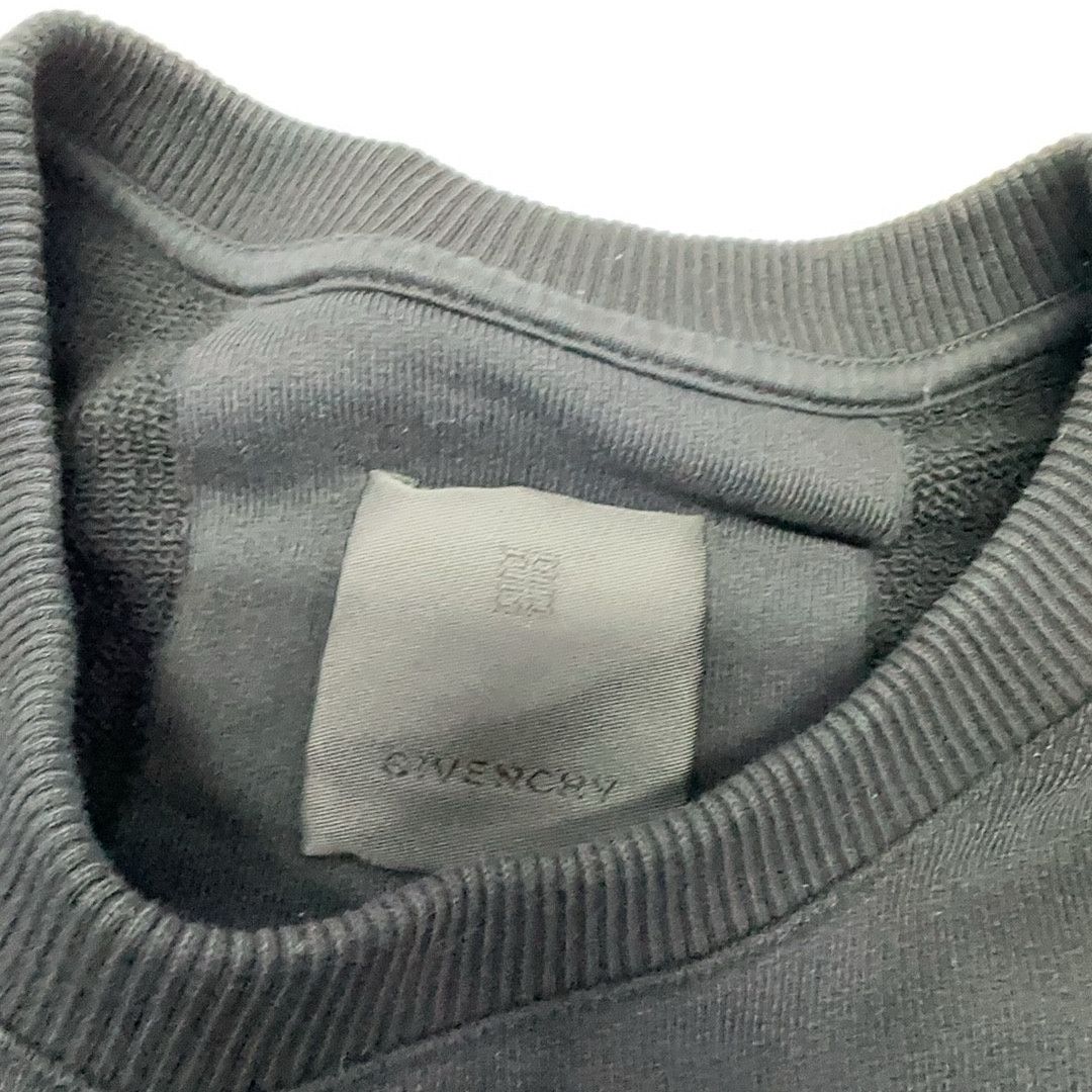 Givenchy Givenchy Metal Piercing Crewneck Sweatshirt Size L Size US L / EU 52-54 / 3 - 5 Thumbnail