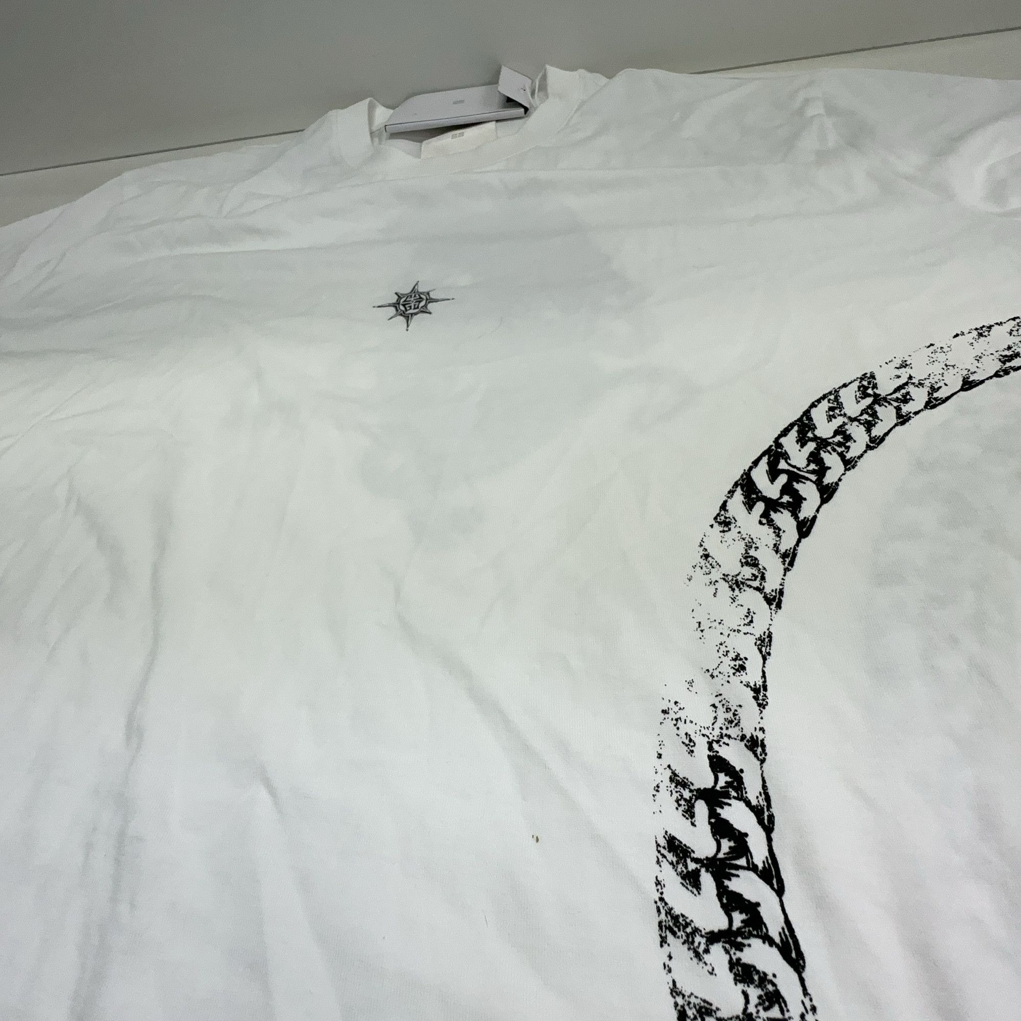 Givenchy Givenchy Chain Graphic T-Shirt White XL Size US XL / EU 56 / 4 - 8 Thumbnail