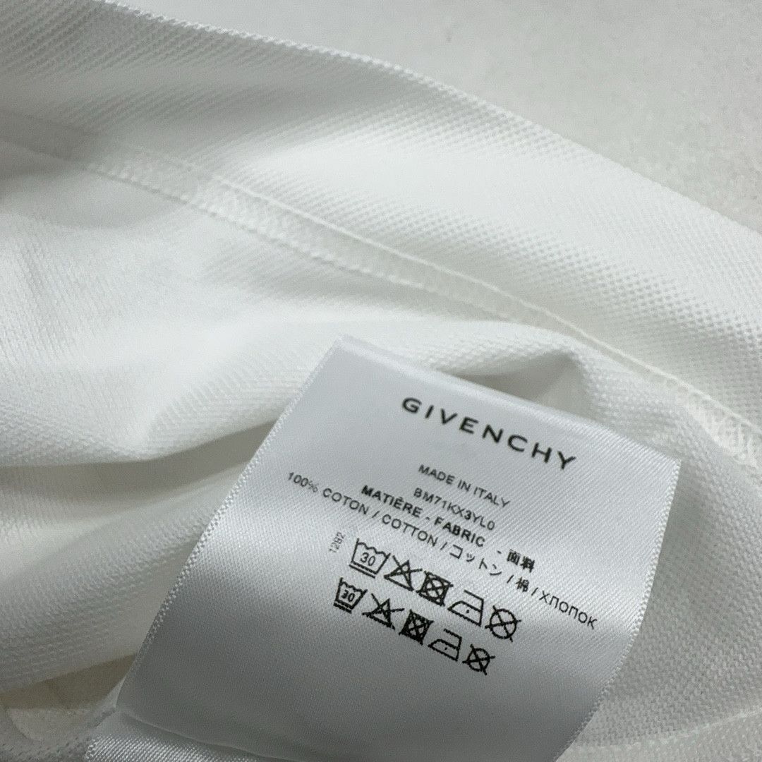 Givenchy Givenchy Shield Crest Polo Shirt Size XL Size US XL / EU 56 / 4 - 7 Thumbnail