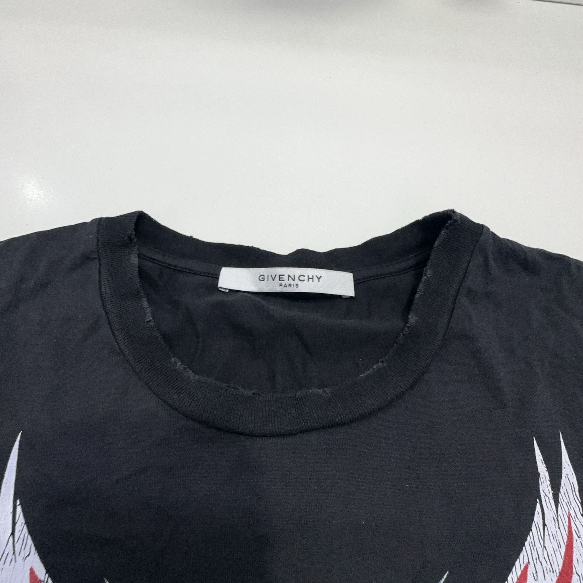 Givenchy Givenchy Graphic Logo Print T-Shirt Size S Size US S / EU 44-46 / 1 - 6 Thumbnail